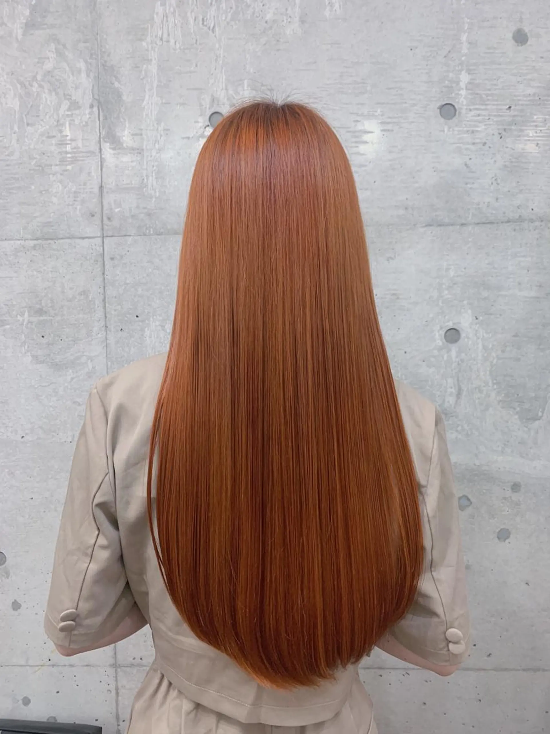 ロング カラー 切りっぱなしボブ アディクシーカラー ブリーチ ケアブリーチ デザインカラー 松本 和之のエステ・リラクイメージ