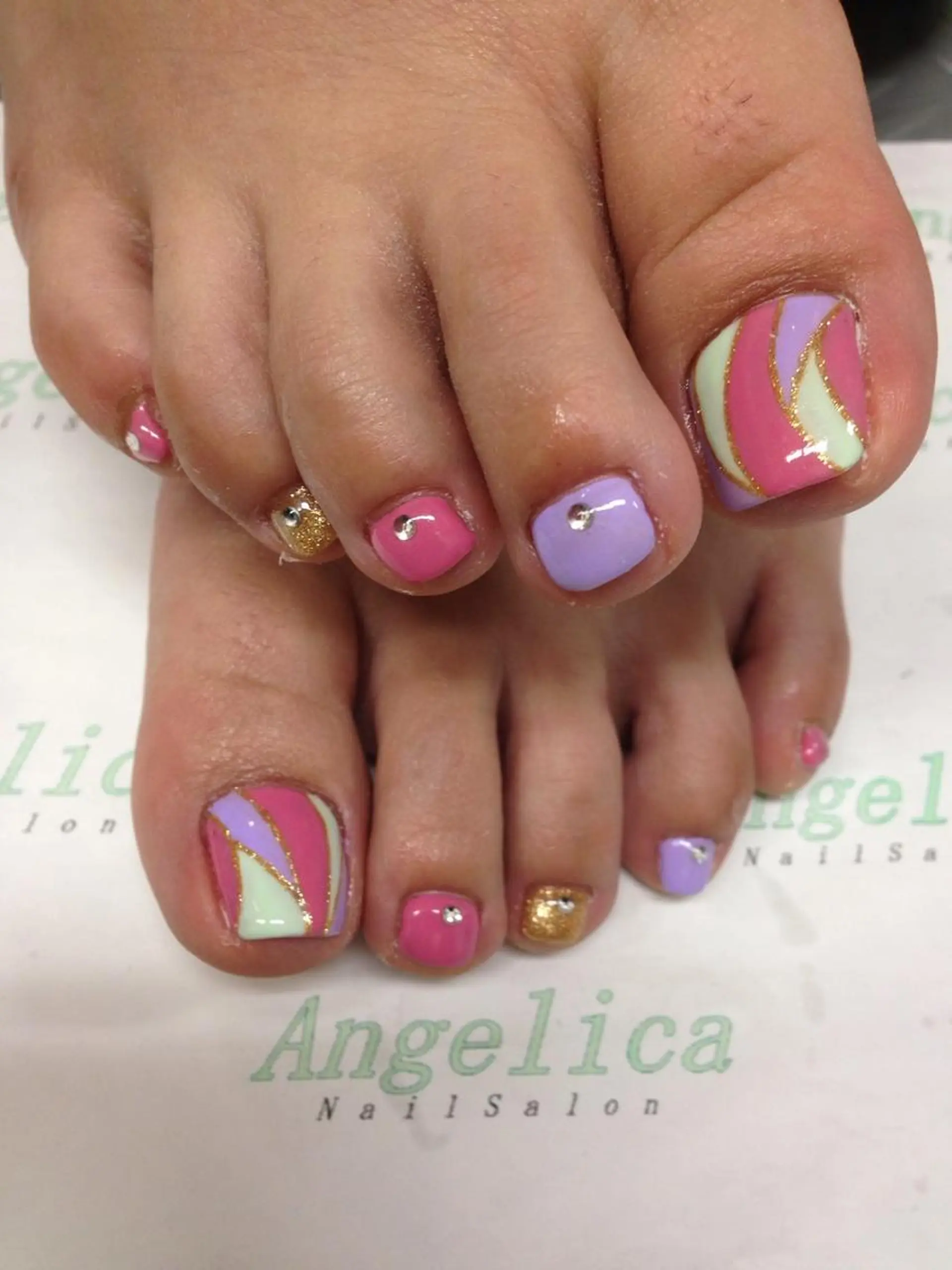 ネイル Angelica ネイリストのネイルデザイン