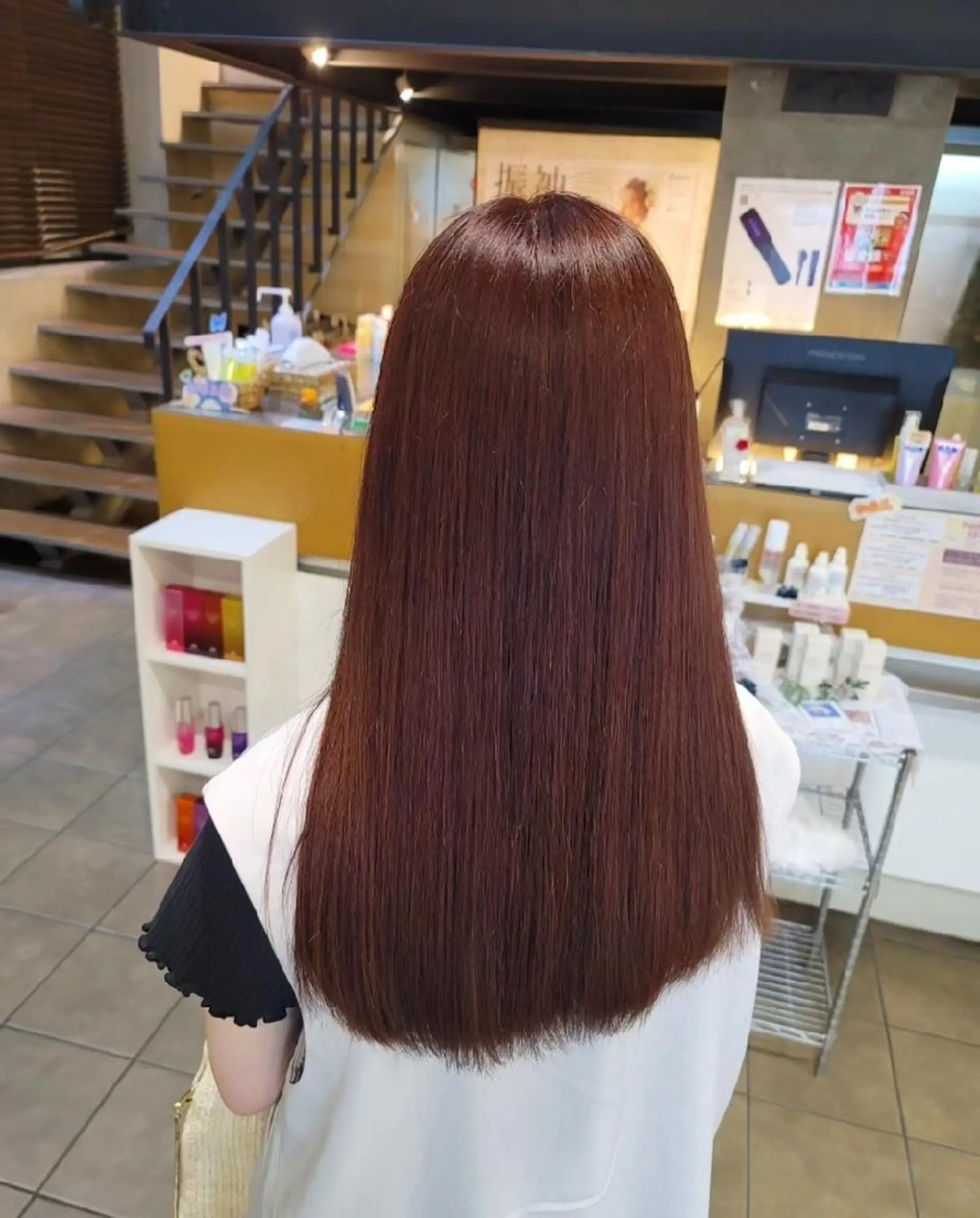 カラー カシス グレージュ 寺西紗友望/髪質改善 /ストレート/ボブのヘアスタイル