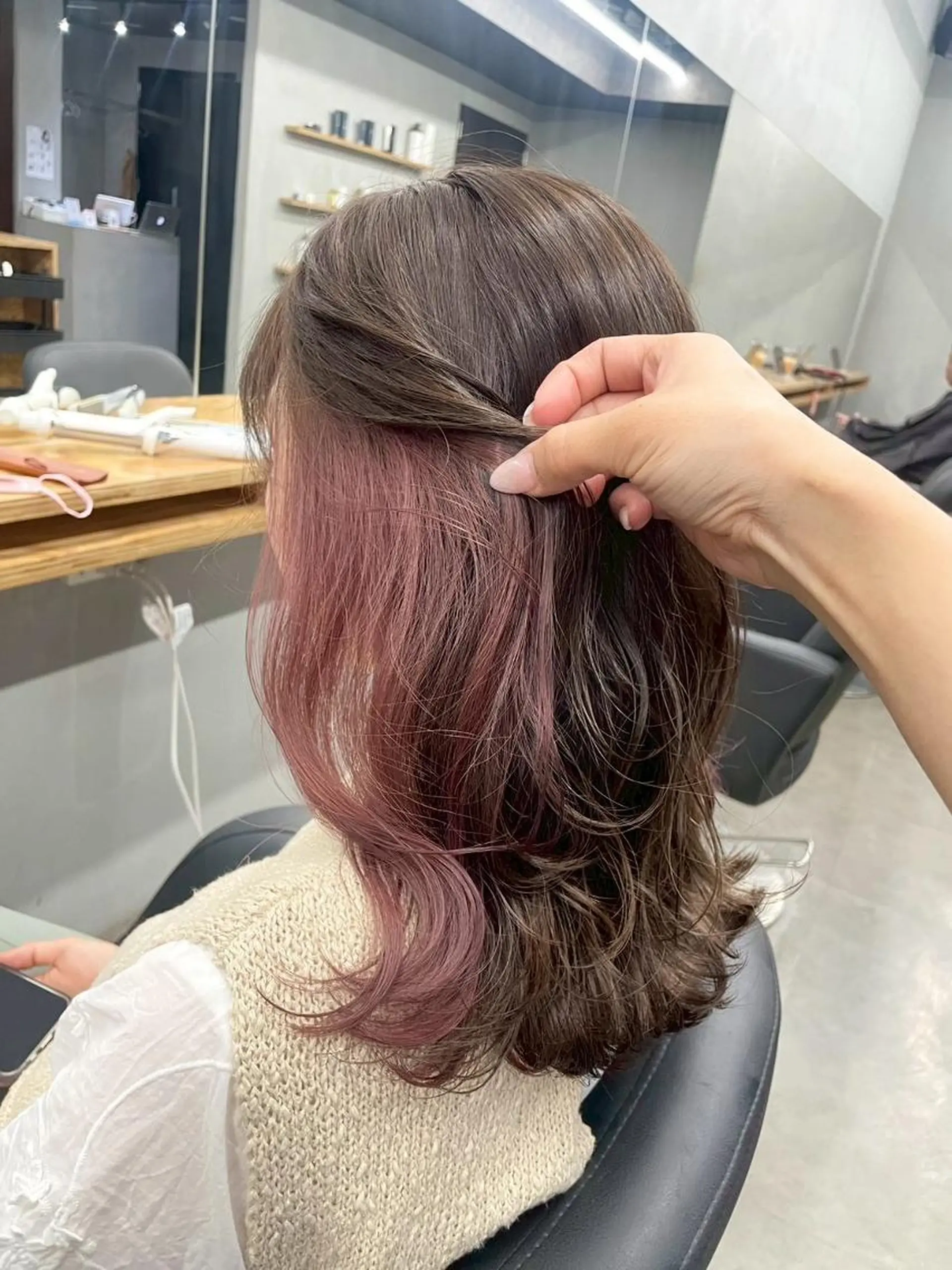 ロング N 【エヌ】のヘアスタイル