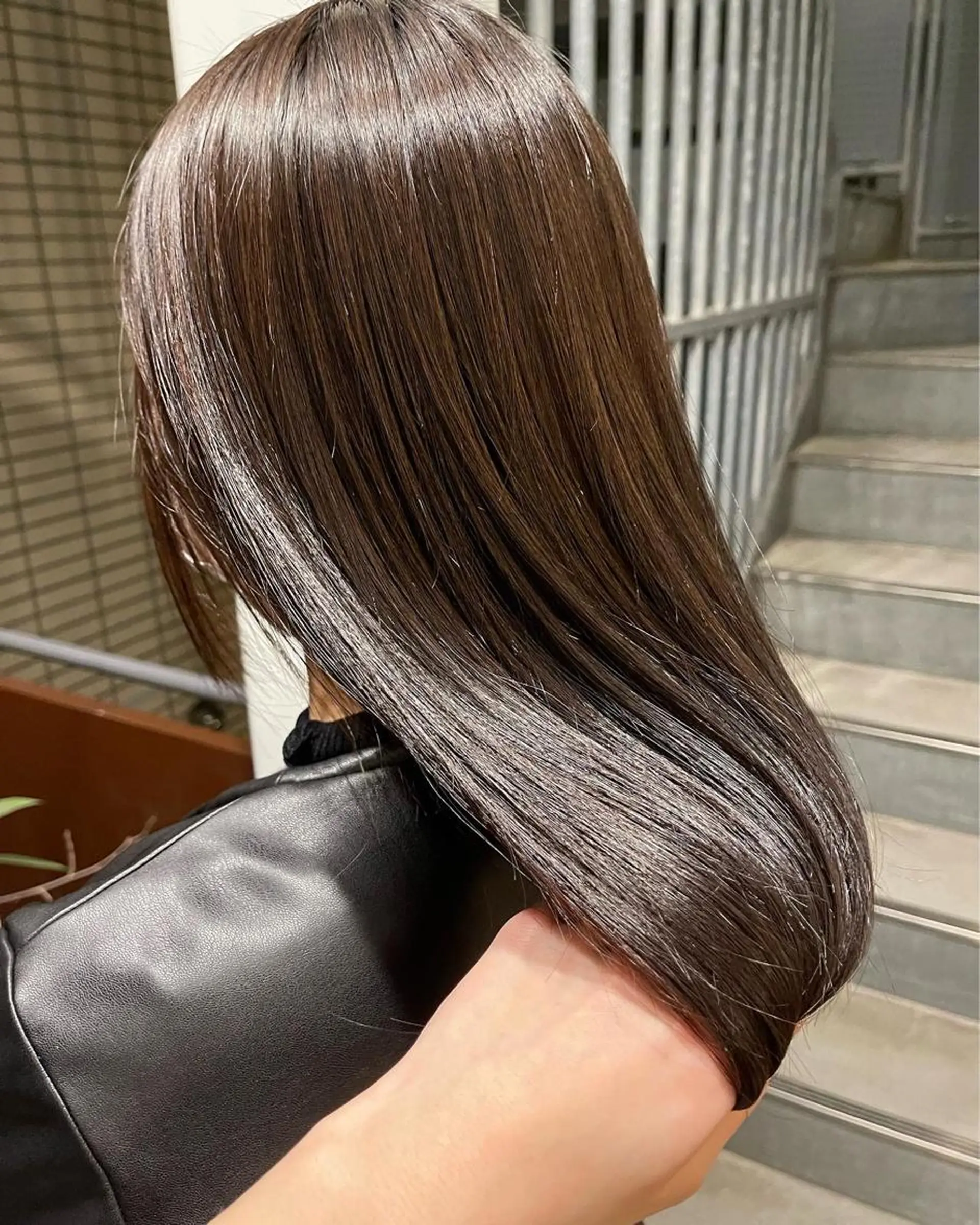 ロング 縮毛矯正 蜂須賀🐝縮毛矯正 ストレートパーマのヘアスタイル