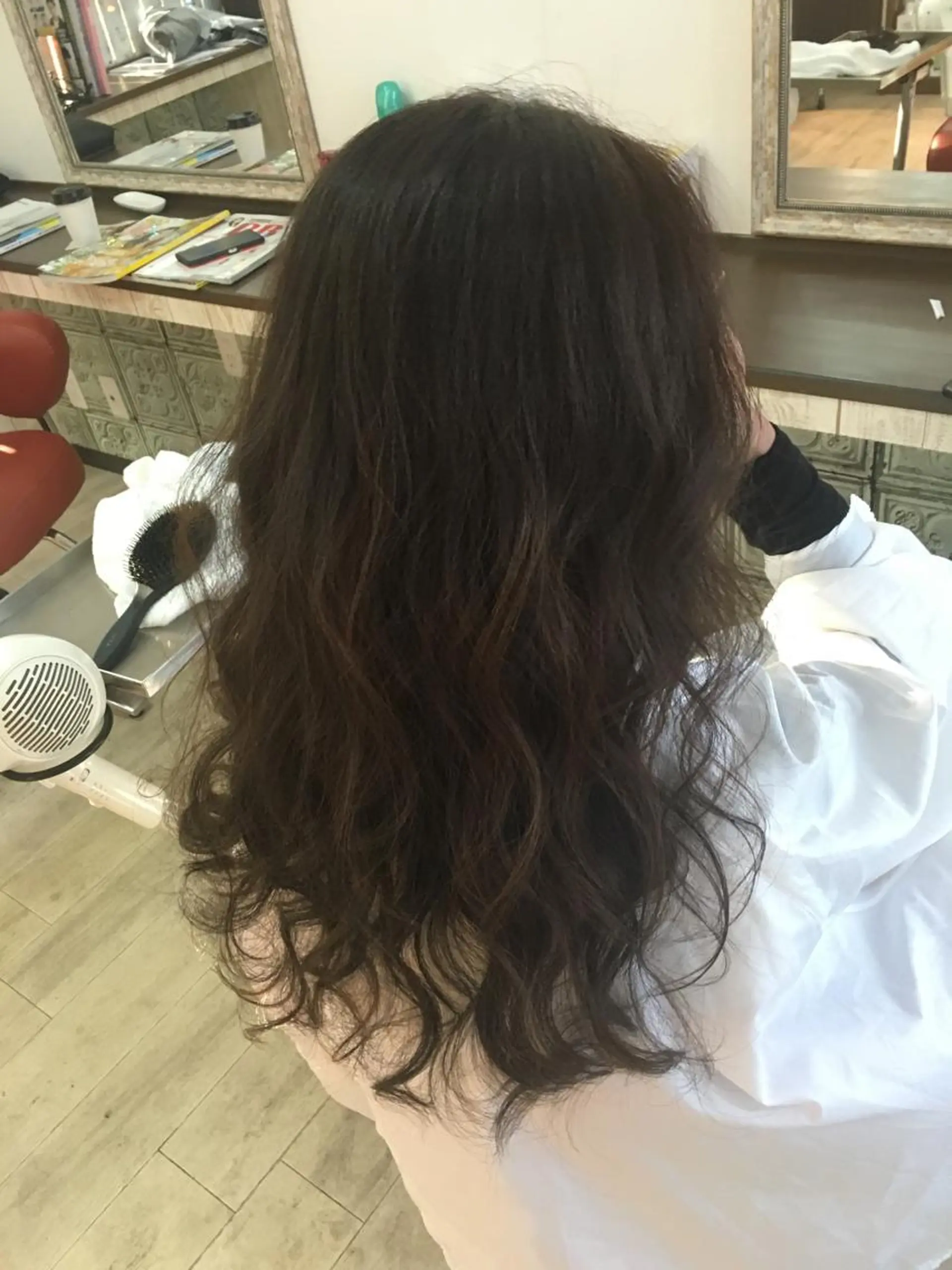 ロング カラー トレヴァー デルチザンのヘアスタイル
