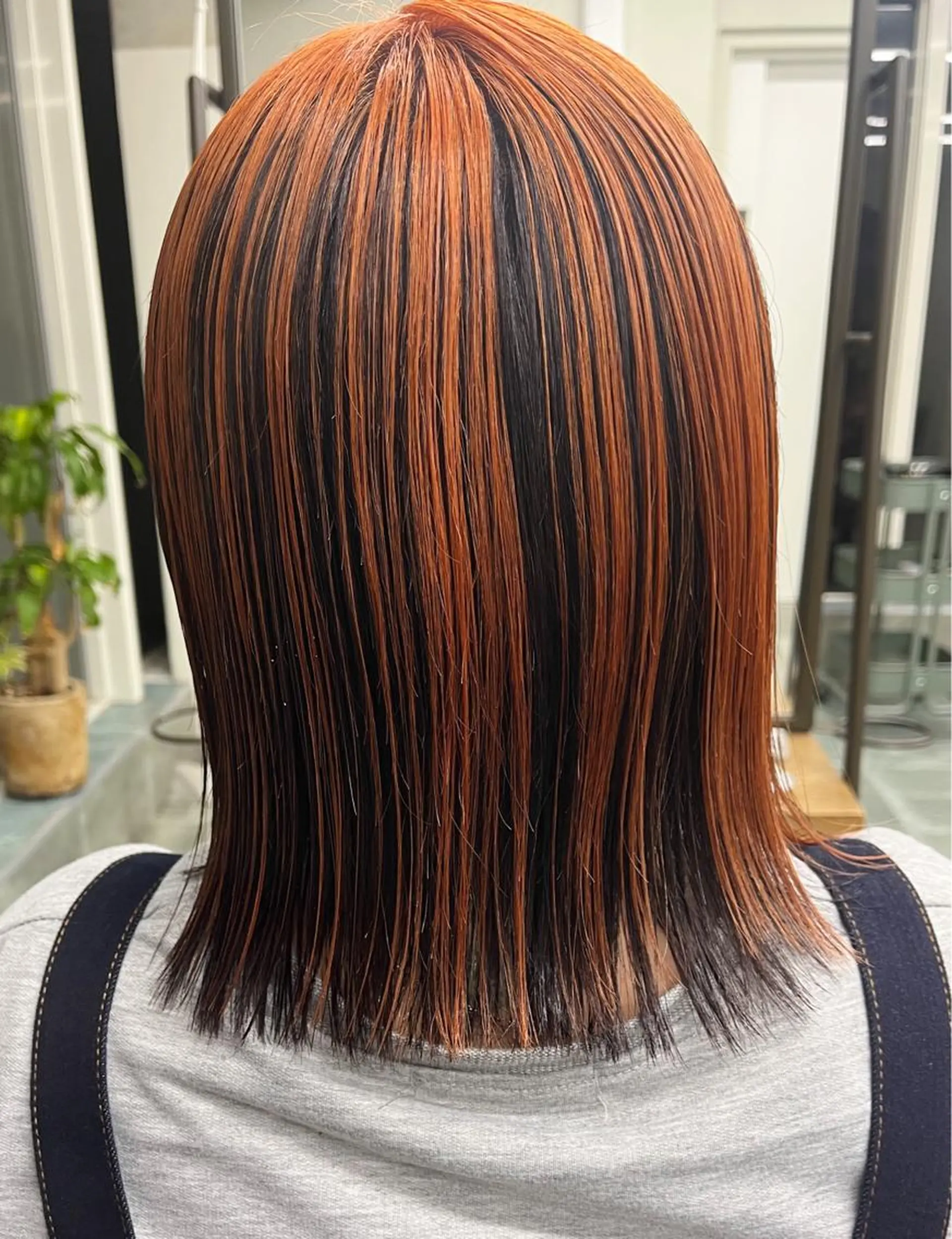 ミディアム カット ヘッドスパ タケ/ボブカット ブリーチモデルのヘアスタイル