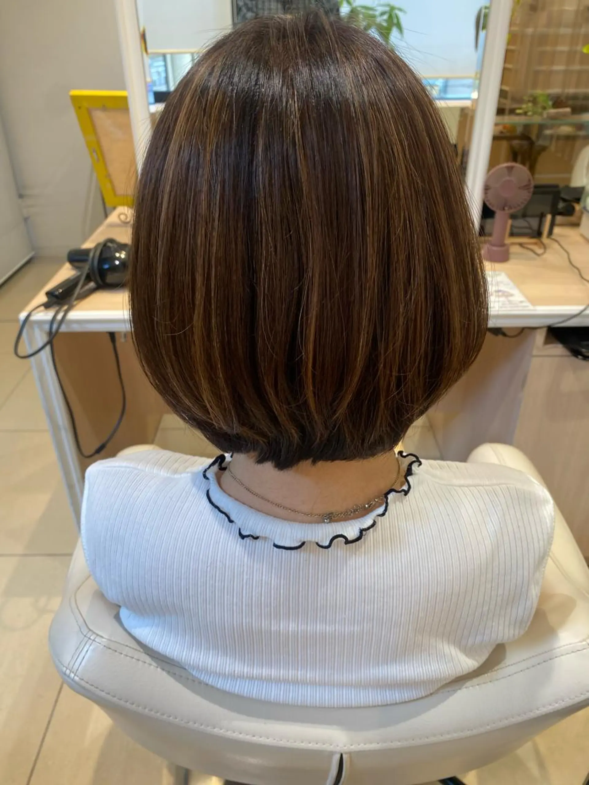 ショート カラー 🩵波巻き／ツイスパ HARU💎のヘアスタイル