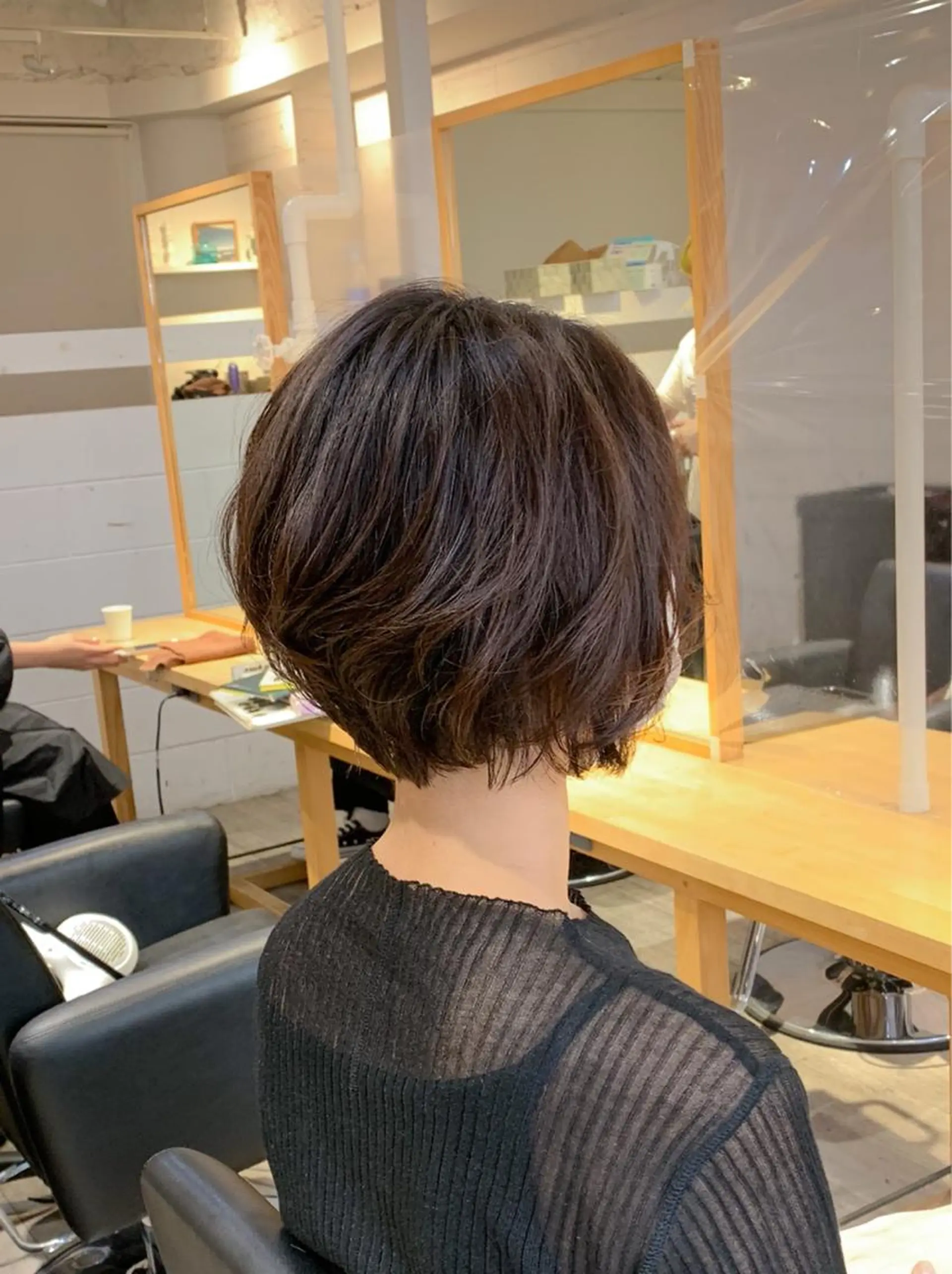 ショート カラー くびれヘア ショートヘア 鈴木 悠平のヘアスタイル