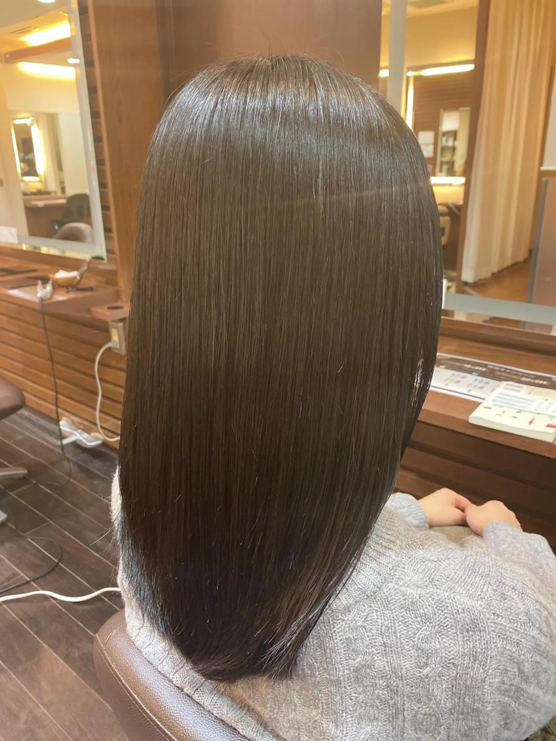 セミロング 韓国レイヤー/ 顔周り💕田中将吾のヘアスタイル