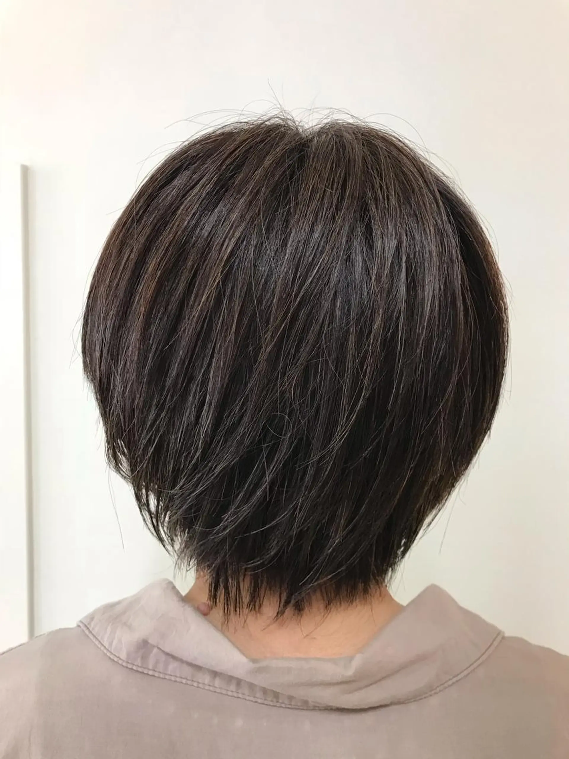 ショート カラー 横田 尚登のヘアスタイル