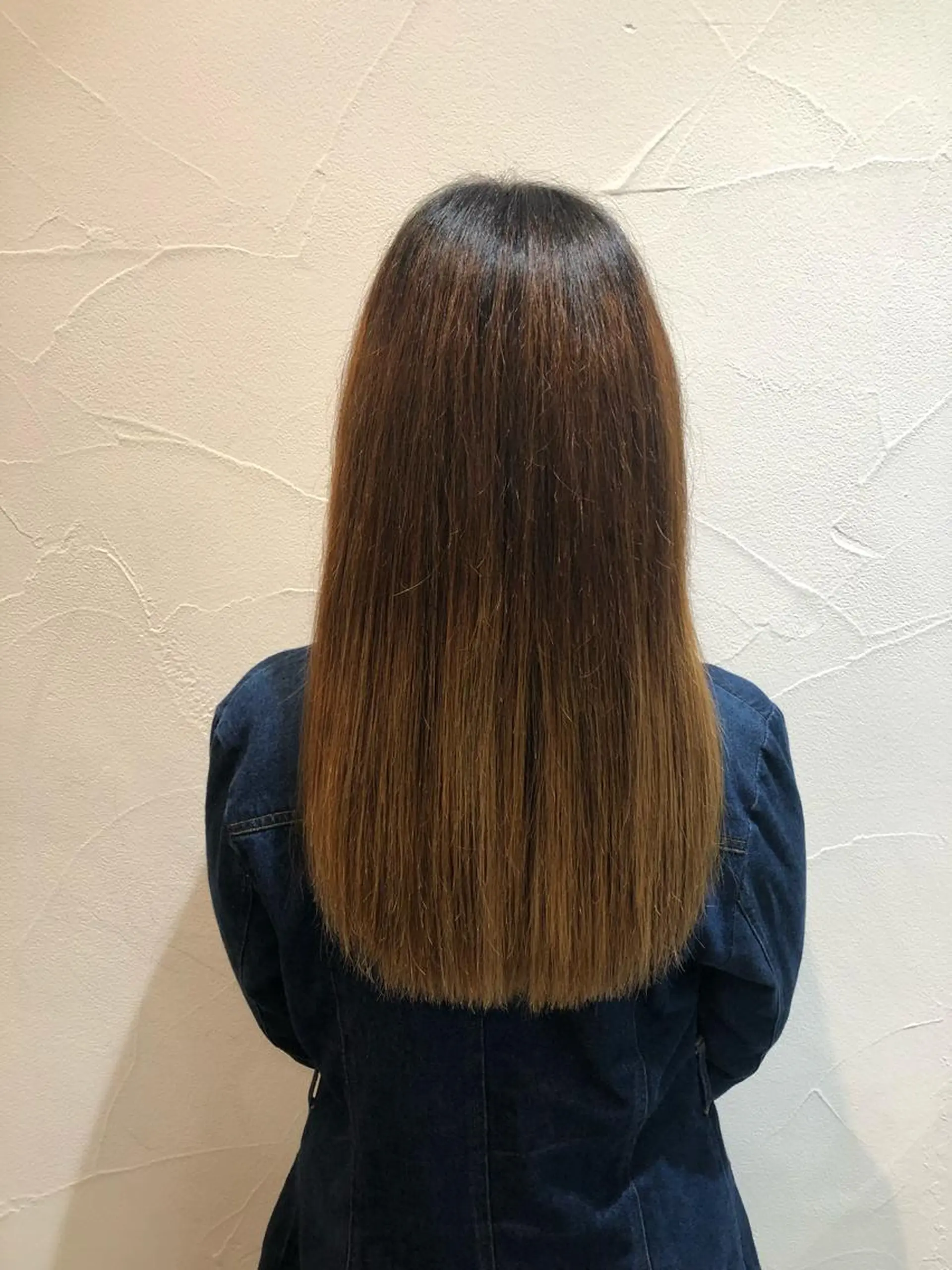 ロング Ash中目黒店 榊間茜のヘアスタイル