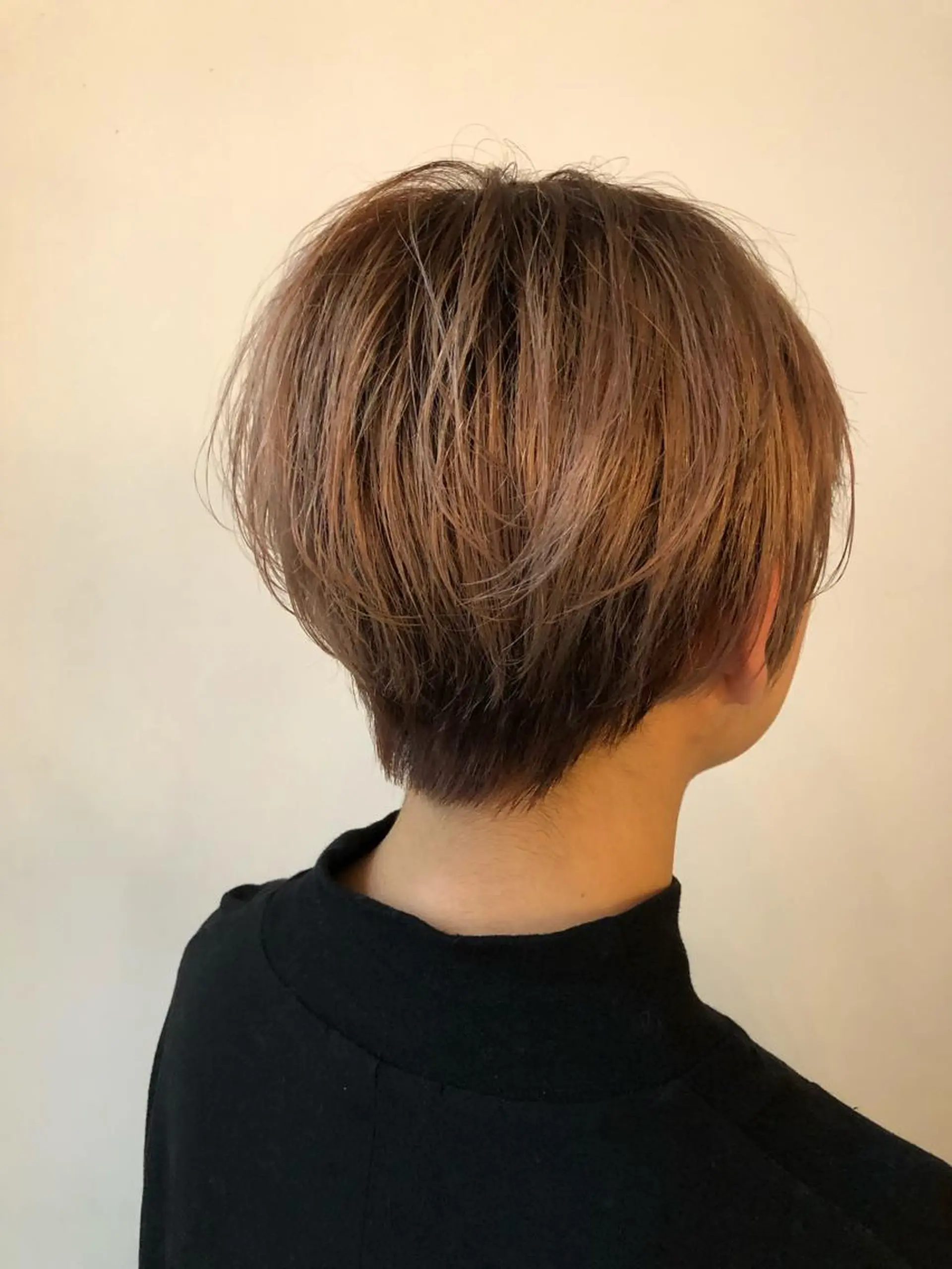 ショート レイヤーカット✂️ 横浜No1♡下鳥翔子のヘアスタイル