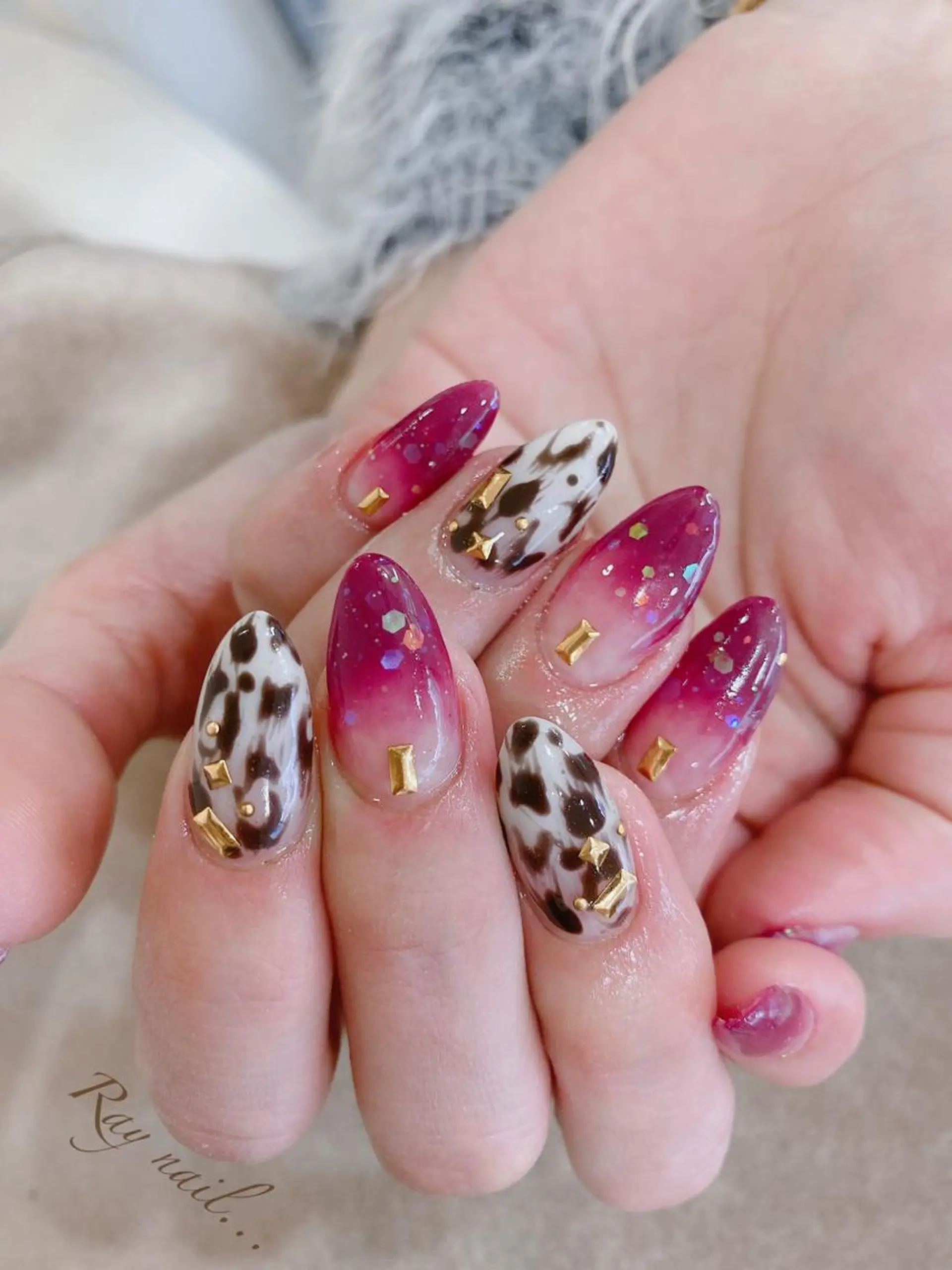 ネイル アニマル柄 アートネイル スカルプネイル ハンドネイル nailsalon ∞ ﾐｶﾅﾙ ∞のネイルデザイン