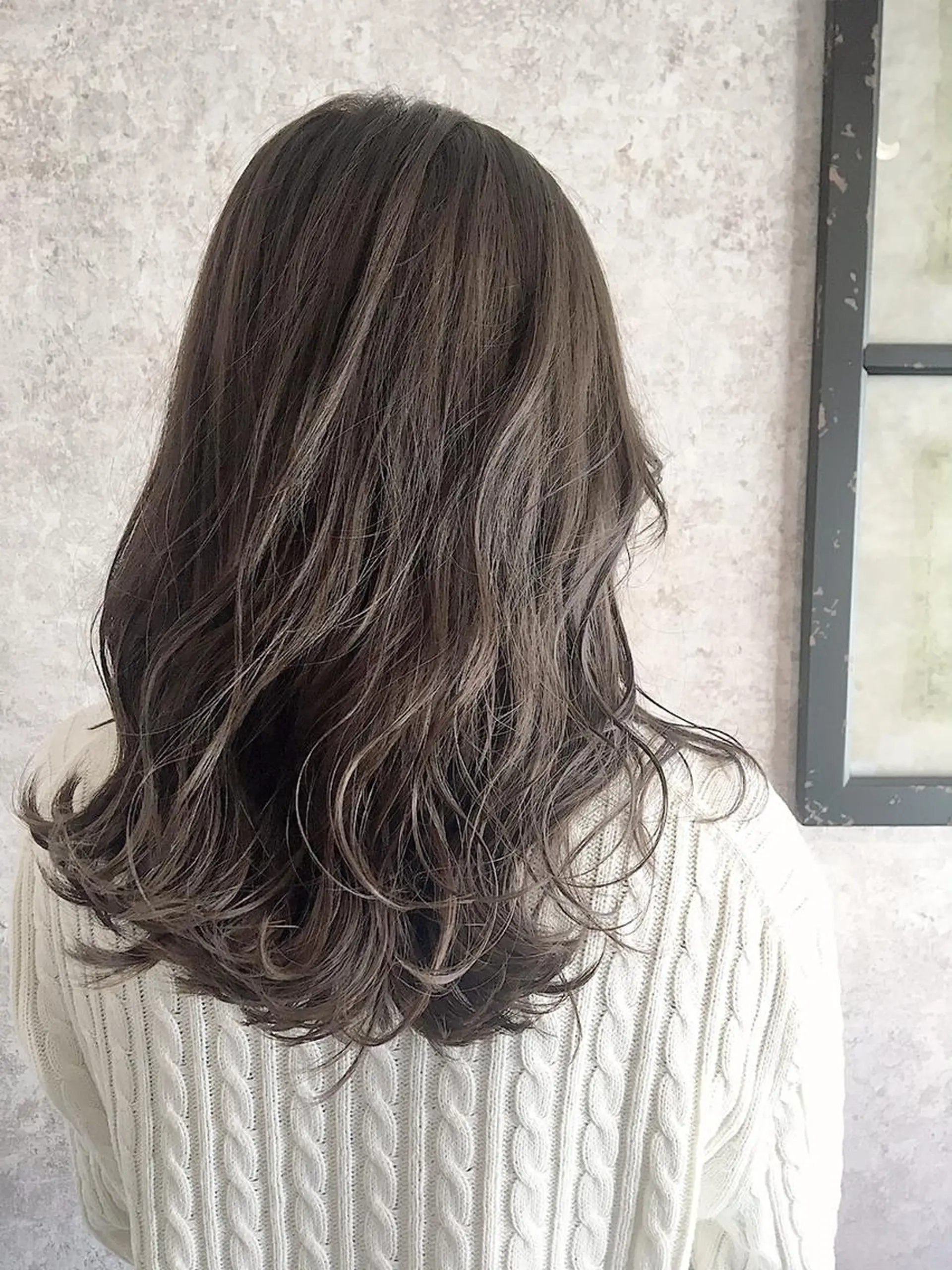 ミディアム カラー パーマ 小顔カット✨ 透明感カラー/村上のヘアスタイル