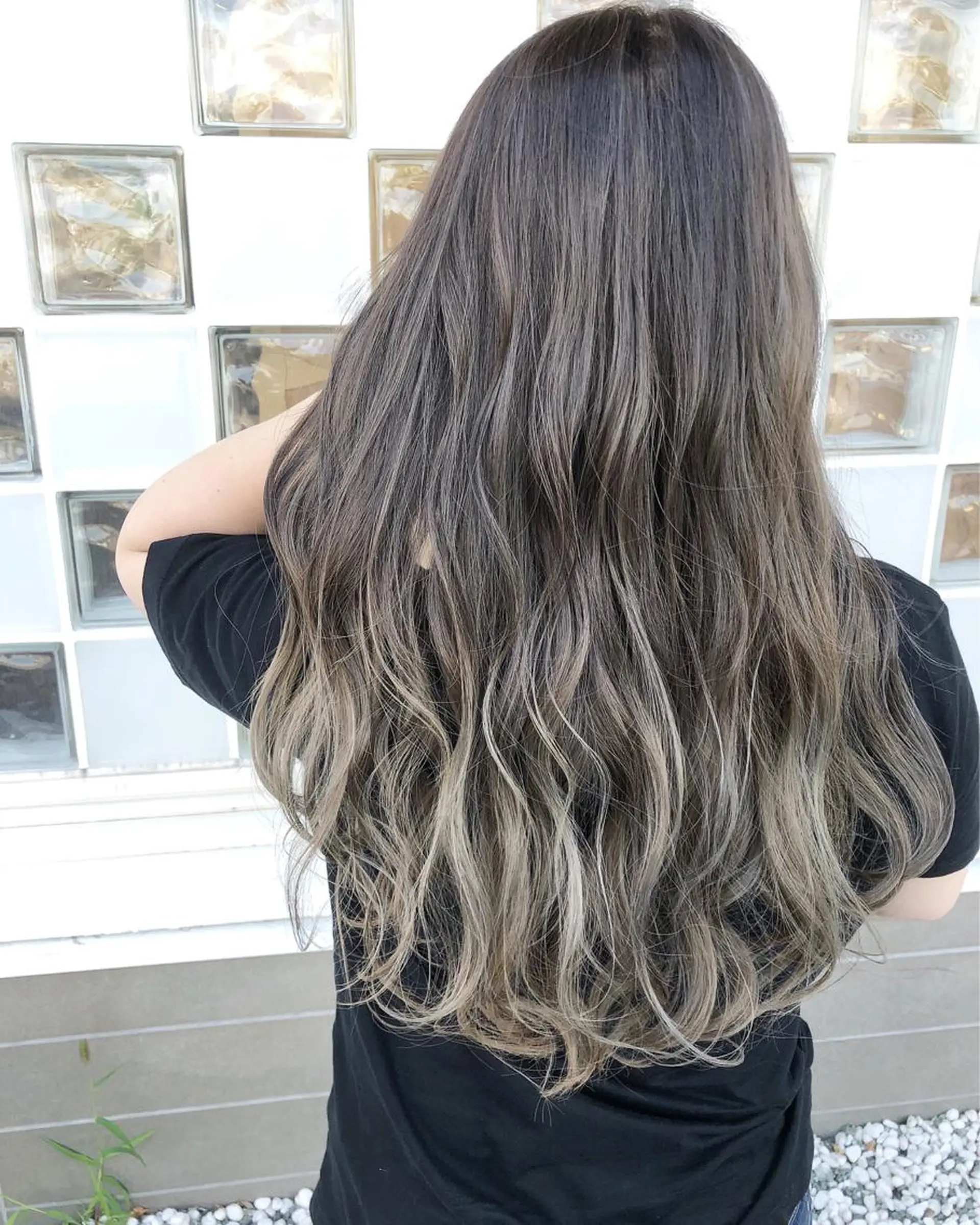 ロング カット ヘアカラー トリートメント 具志 正太のヘアスタイル