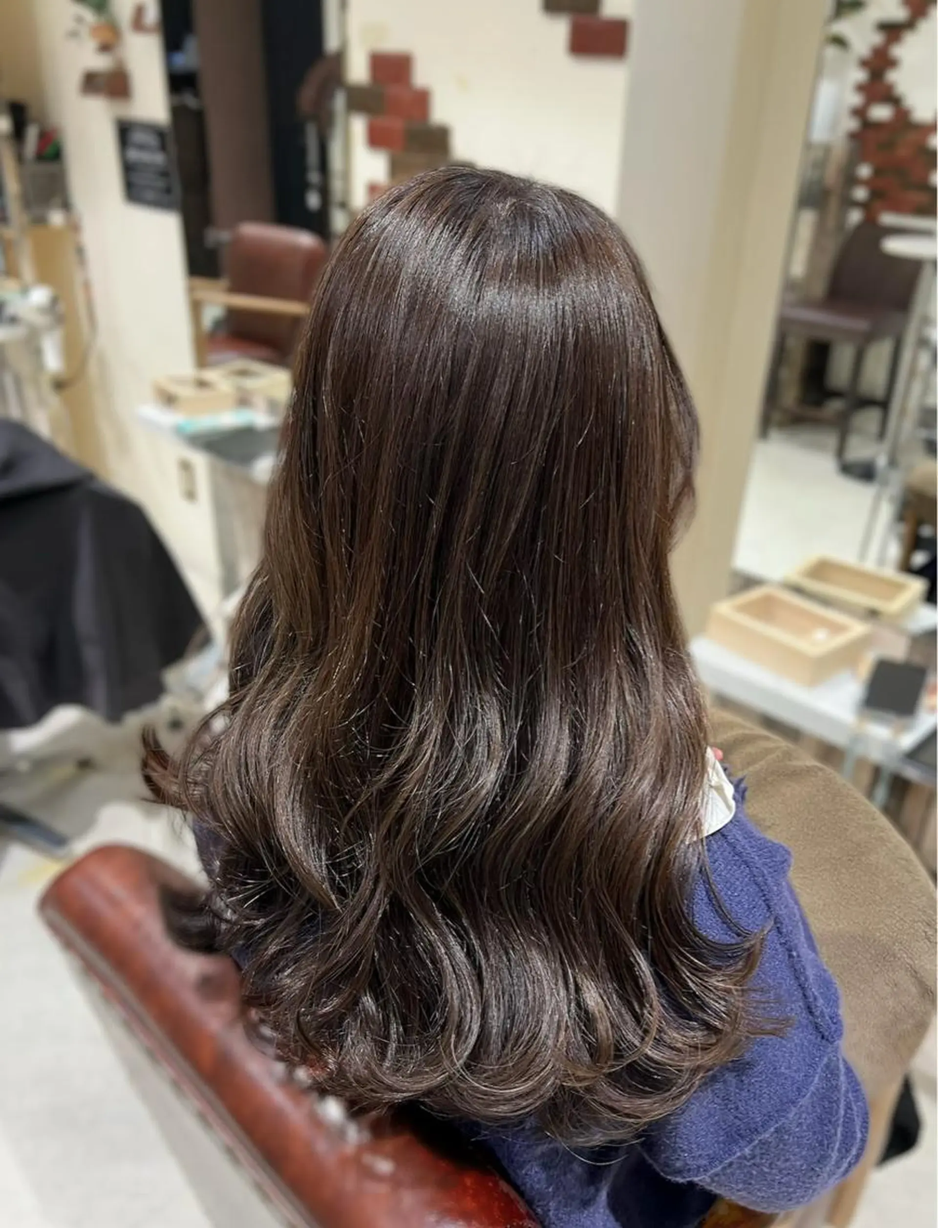 ロング ハイライト 髪質改善メニュー 長井 美佐子のヘアスタイル