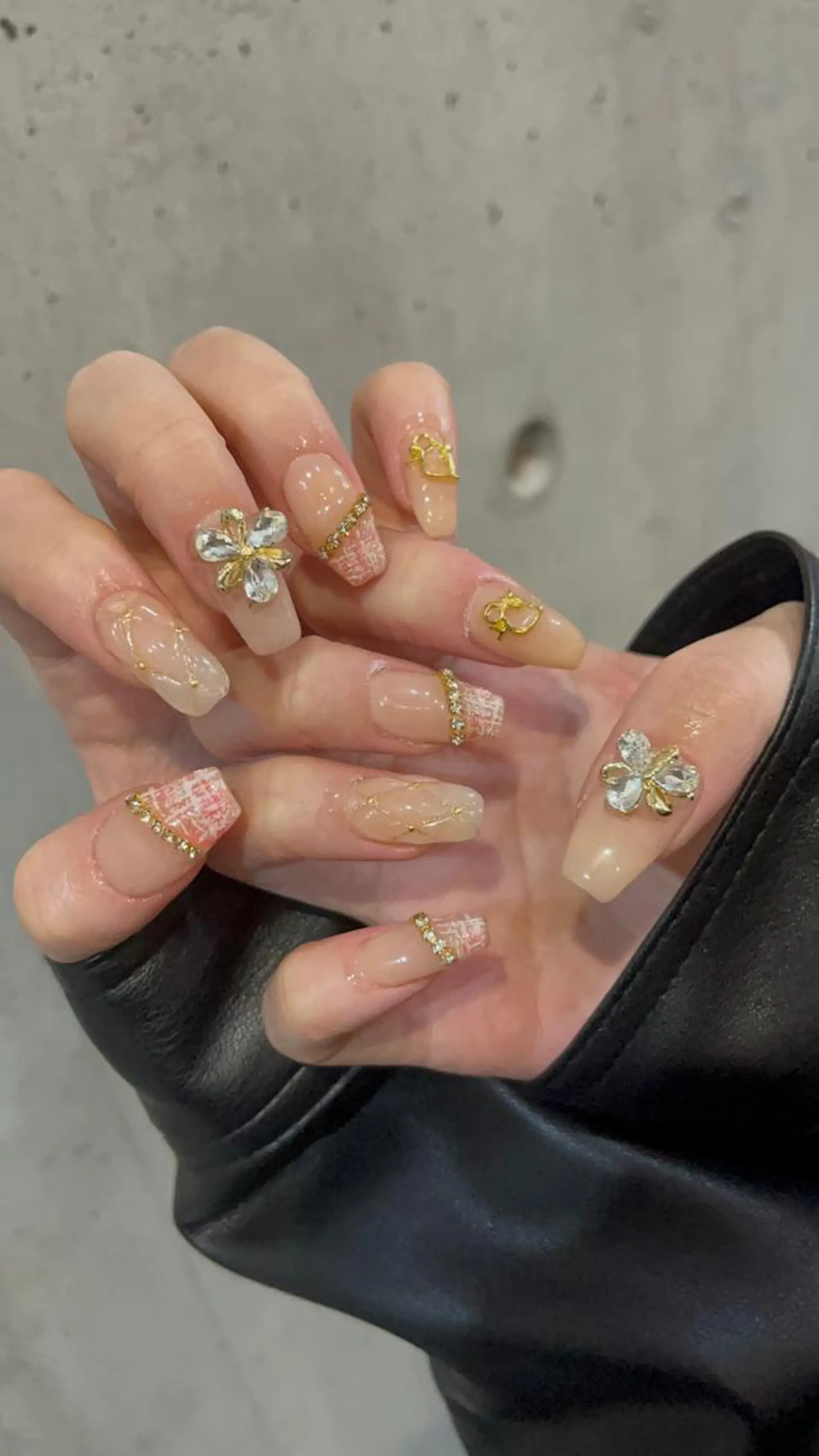 ネイル IROHA Nail 矢掛萌子のネイルデザイン