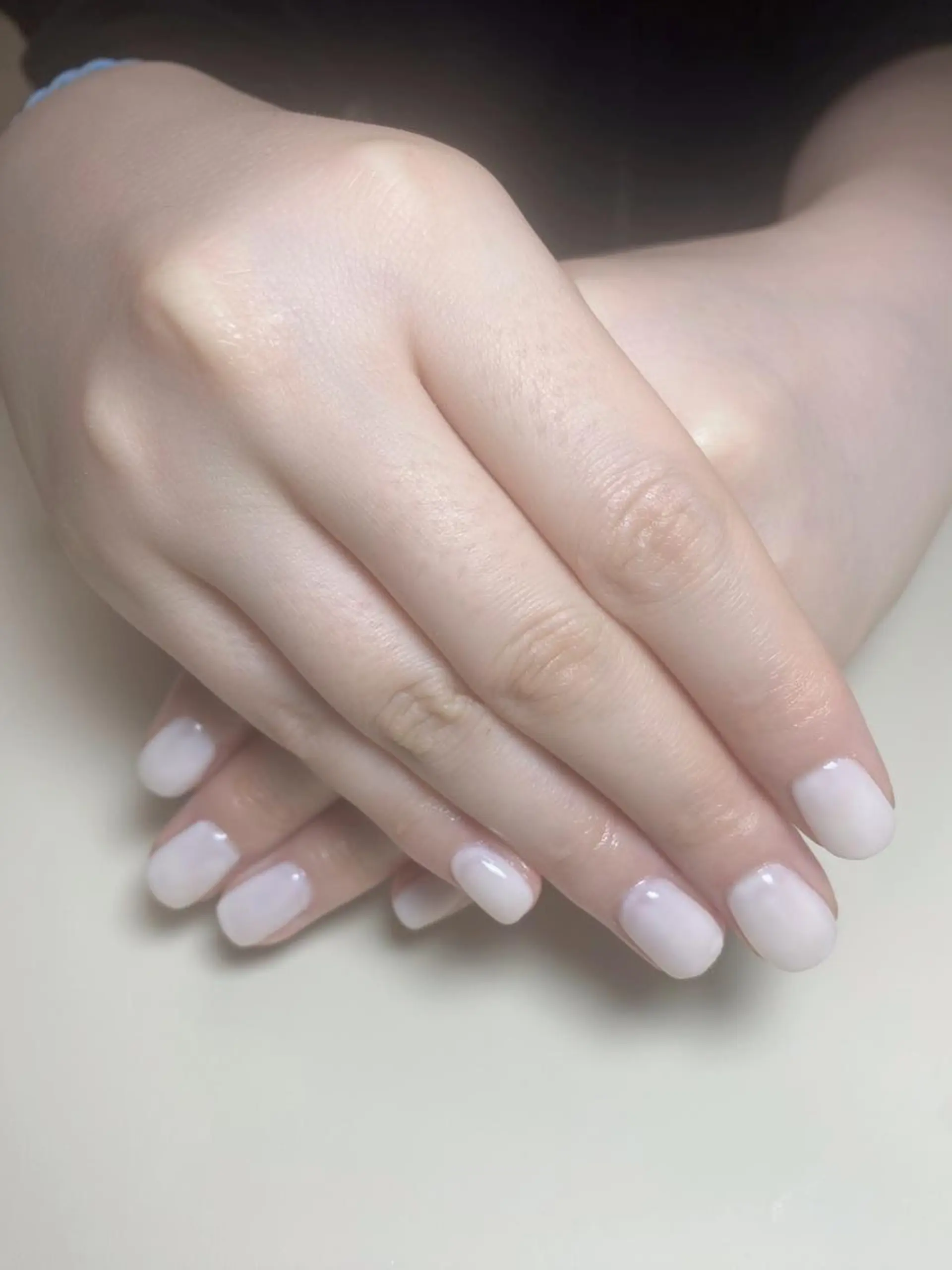 ネイル ホワイト ハンドネイル Nail Salon K 🧸美爪育成のネイルデザイン
