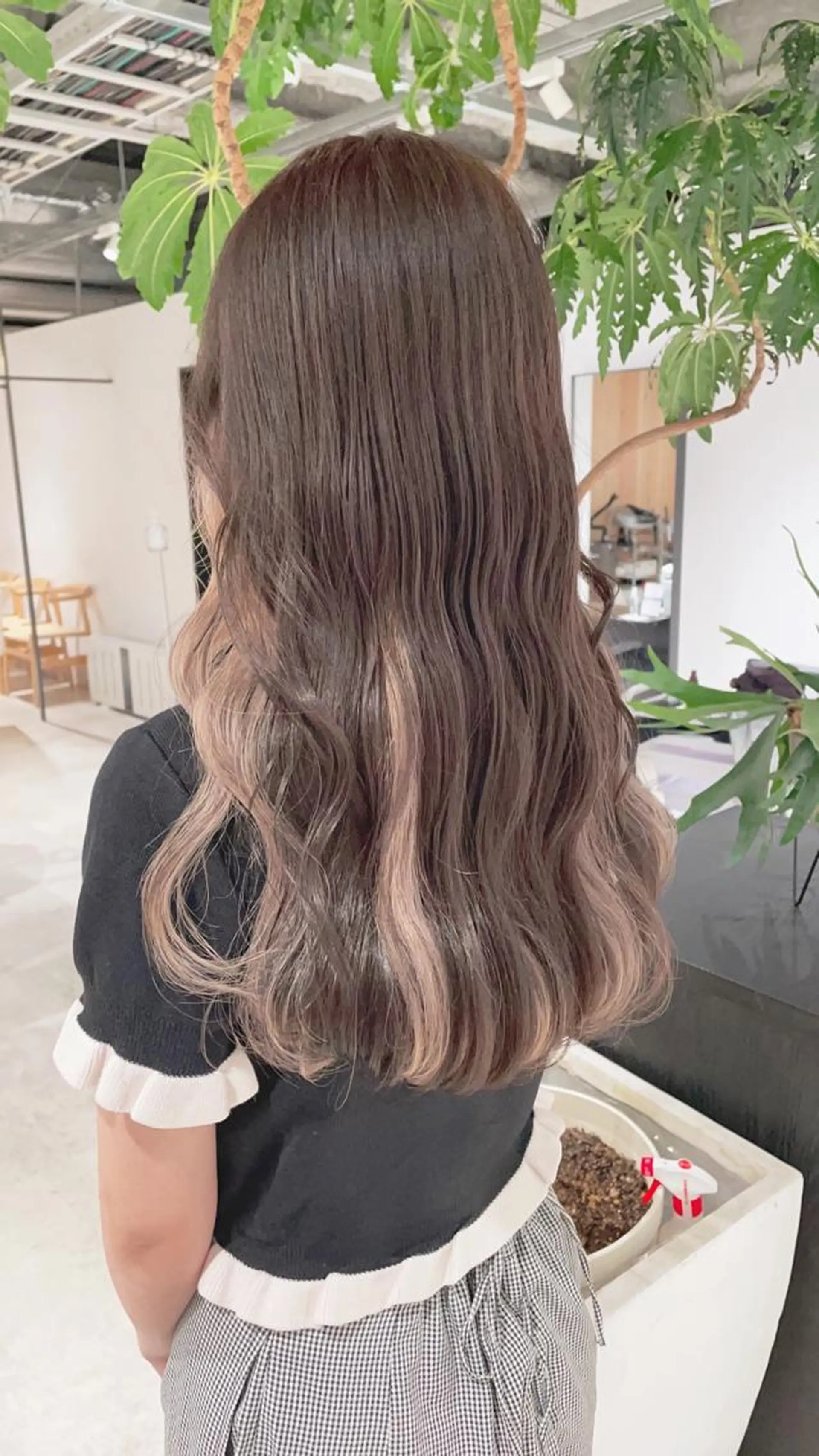 カラー ベージュカラー ヘアカラー トリートメント 渋谷:インナーカラー ／🍒エリカ🍒のヘアスタイル