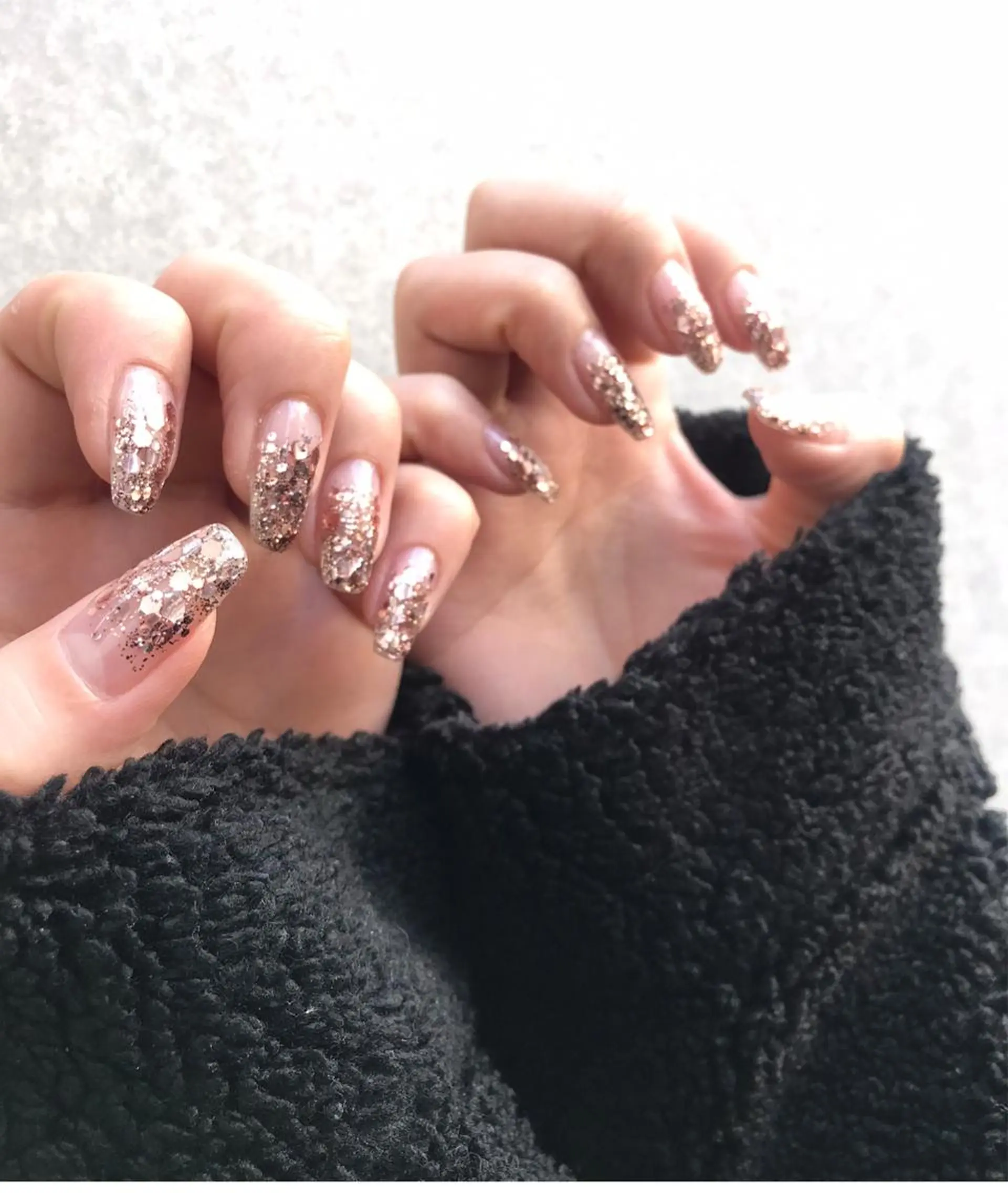 ネイル グラデーション ラメ(グリッター) ラメグラデーション ワンカラーネイル ストーンネイル ハンドネイル Soeur ネイリストのネイルデザイン