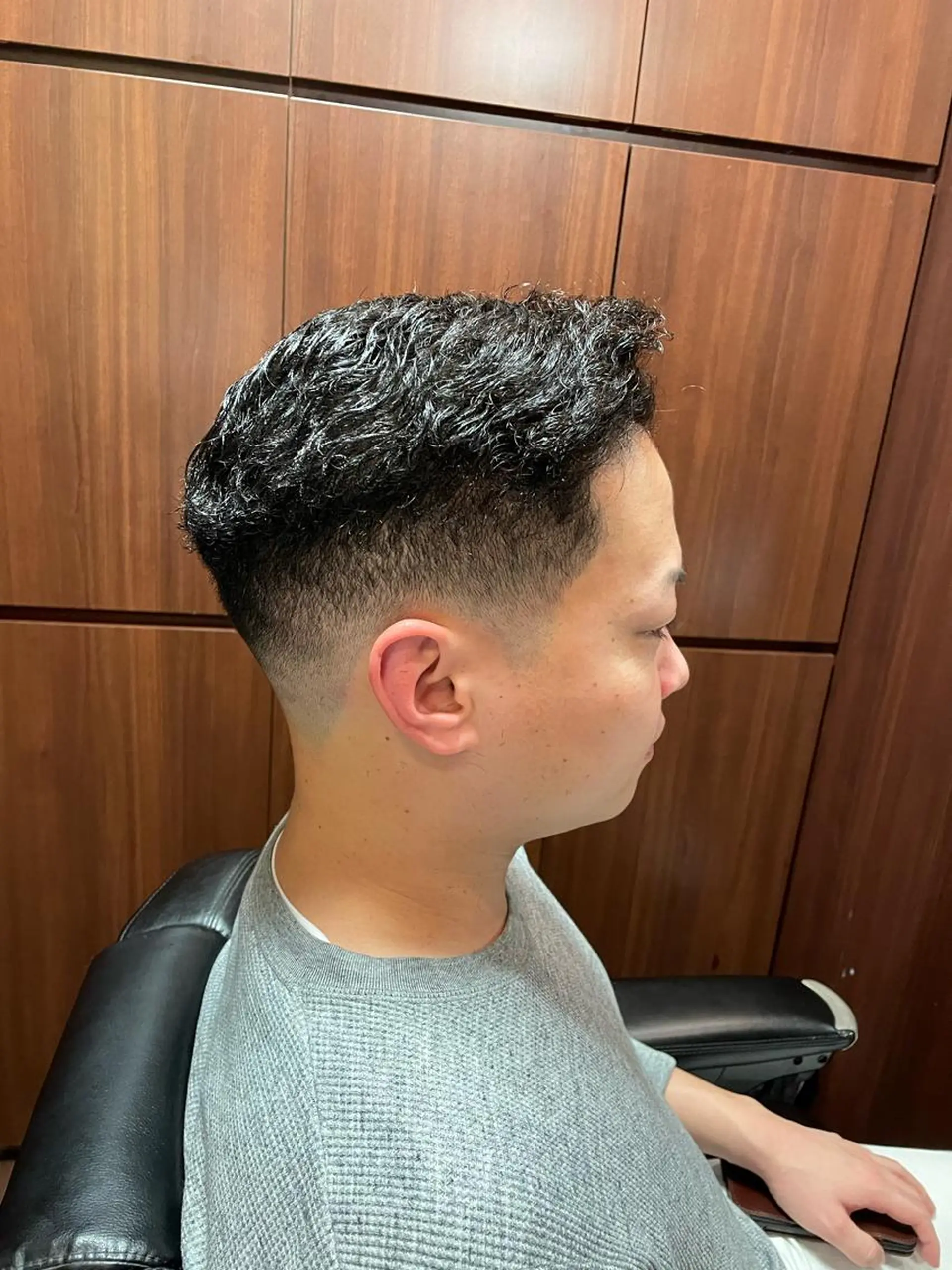 ショート 瀬波 秀行のヘアスタイル