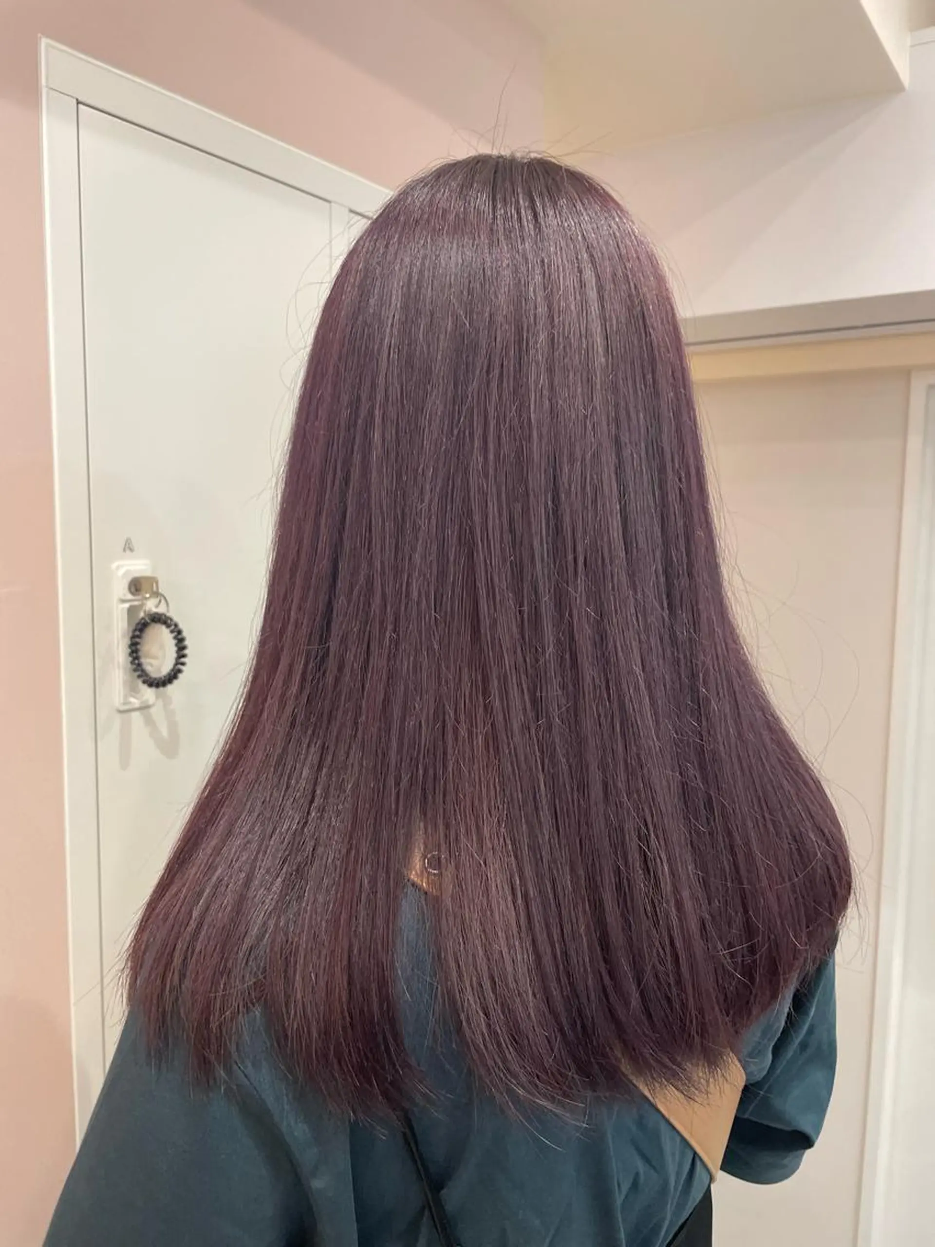 ロング ピンクラベンダー 髪質改善 トリートメント ヘアカラー トリートメント ヘッドスパ マホ/日吉/髪質改善 /レイヤー/ガーリーのヘアスタイル