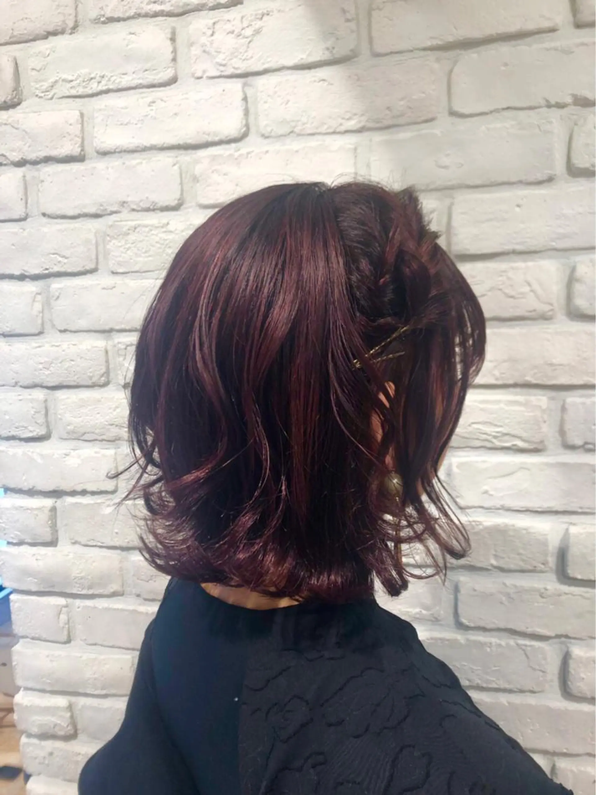 ショート ヘアアレンジ ベージュカラー🧸 伊藤なつみのヘアスタイル