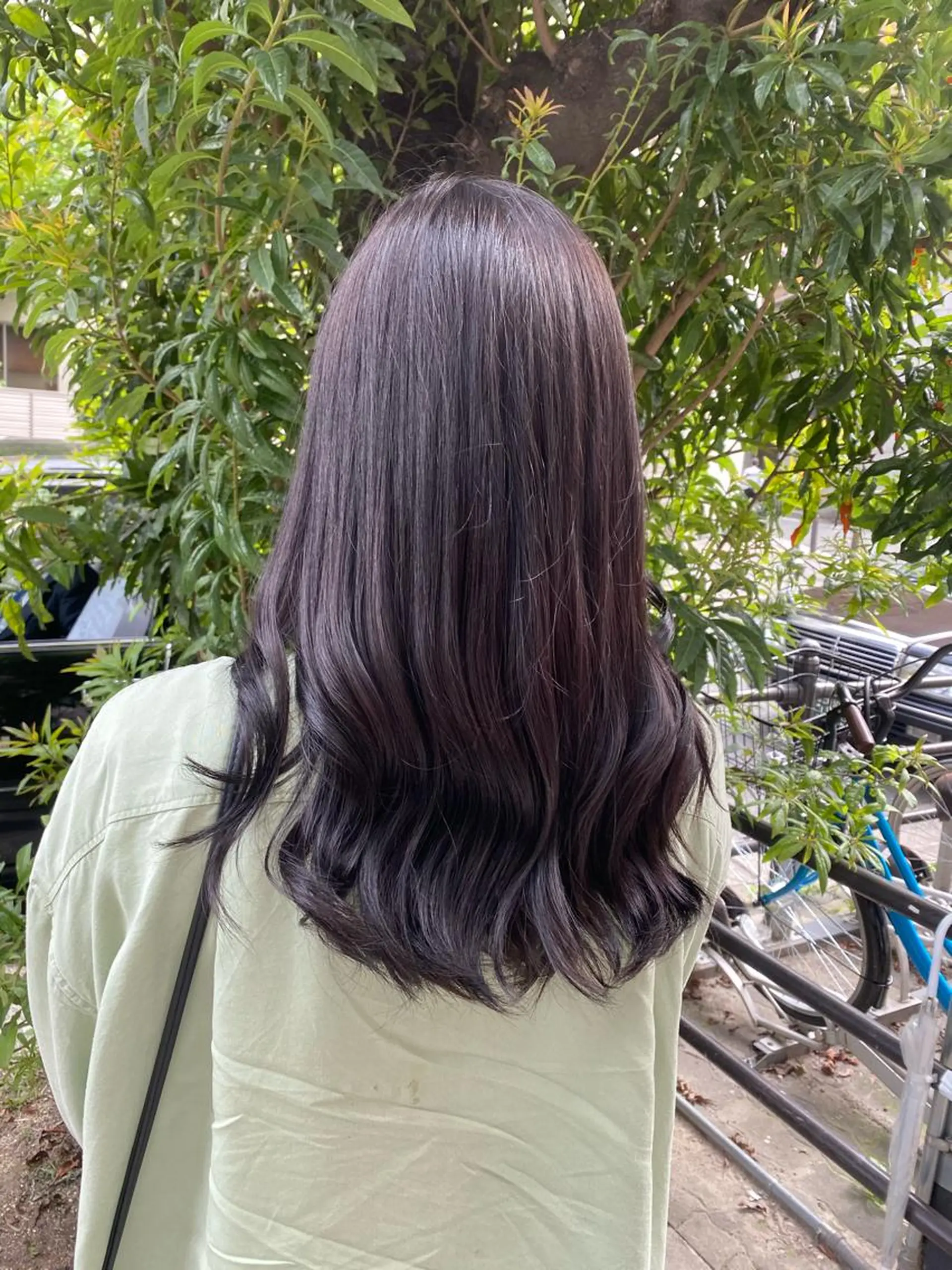 セミロング 大野 美紅のヘアスタイル