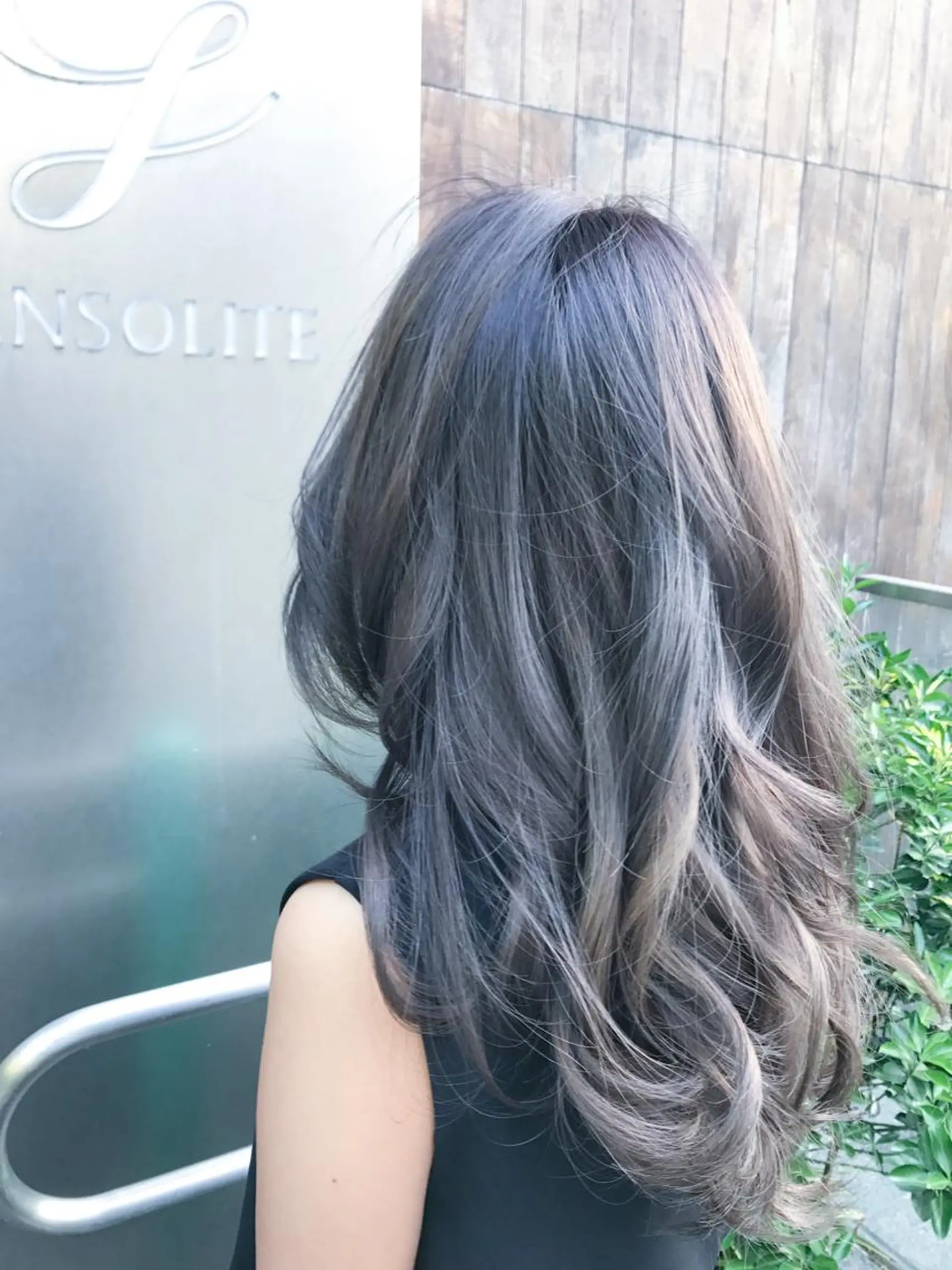 セミロング カラー 💘トレンドスタイル 💘透明感ヘアのヘアスタイル