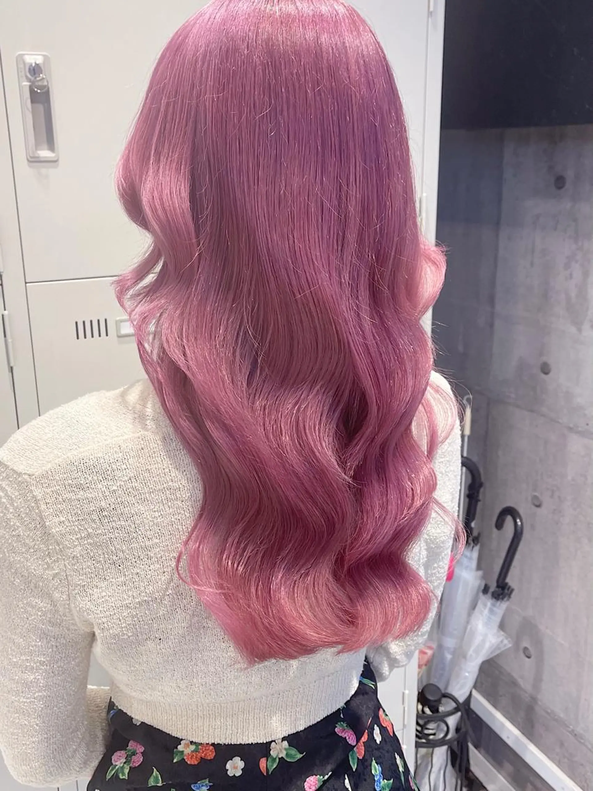 ロング カラー パーマ ヘアアレンジ メンズ キッズ ネイル マツエク・マツパ アイブロウ 🎀韓国レイヤー YURINA🎀のヘアスタイル