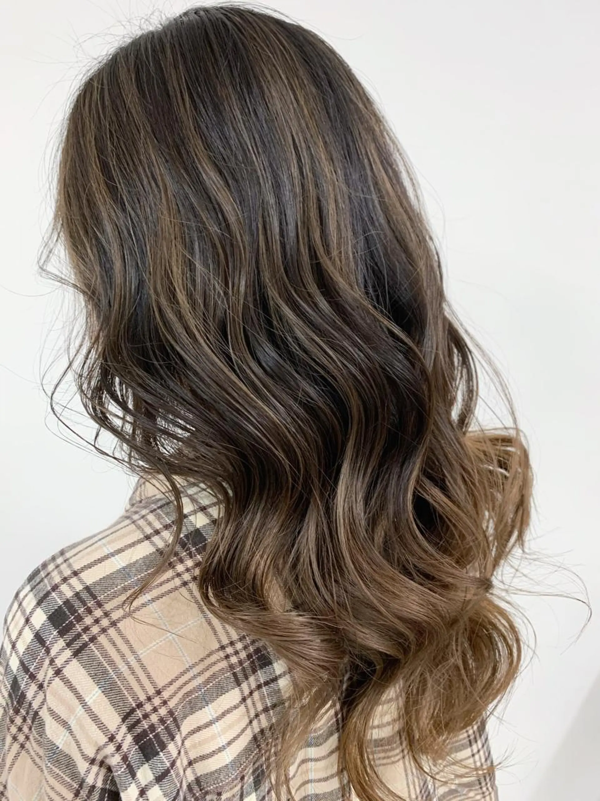 ロング ヘアカラー トリートメント 🥇近藤 恭輔🥇 Recharme新保のヘアスタイル