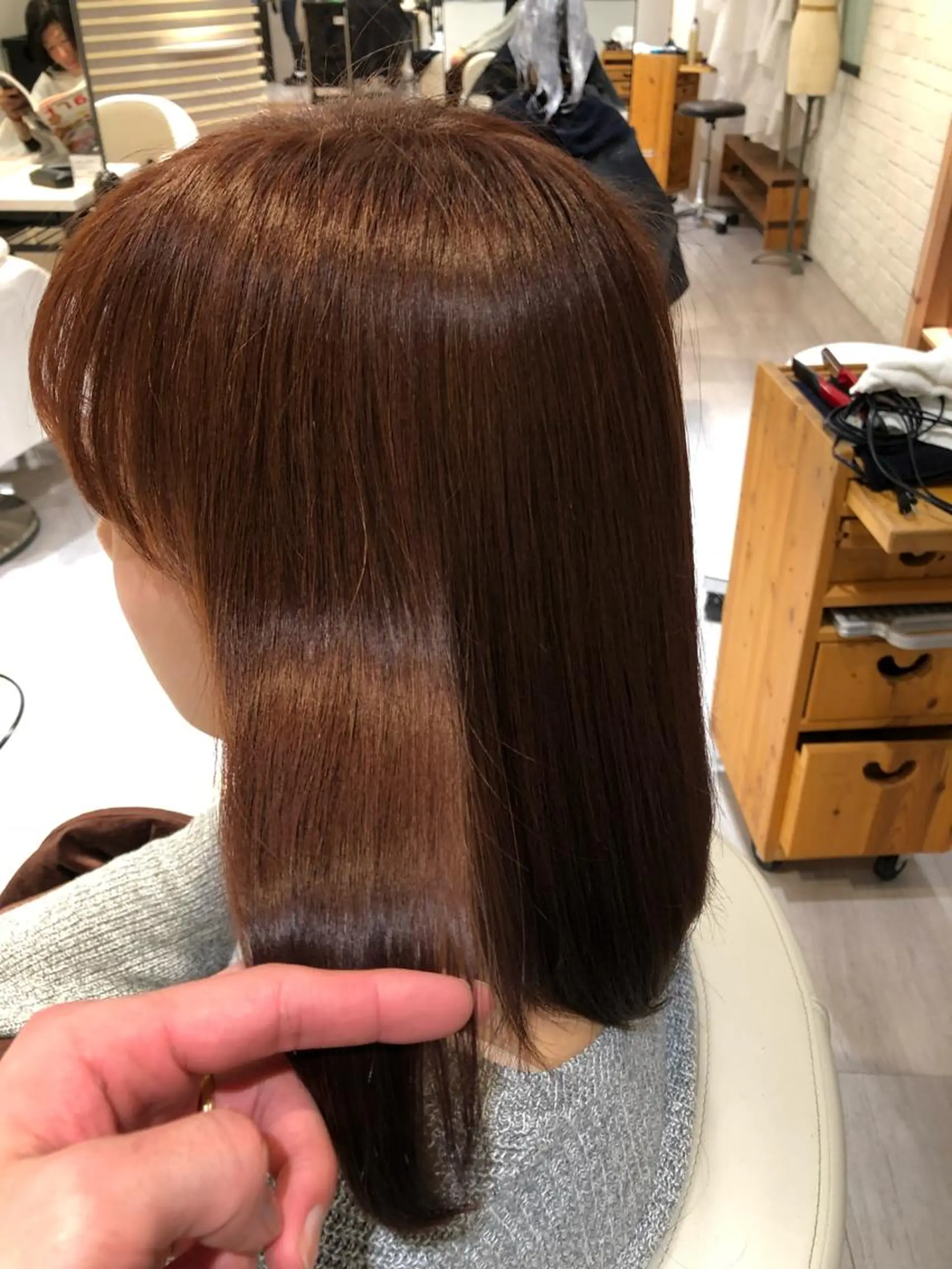 ミディアム カラー 金子 富士のヘアスタイル