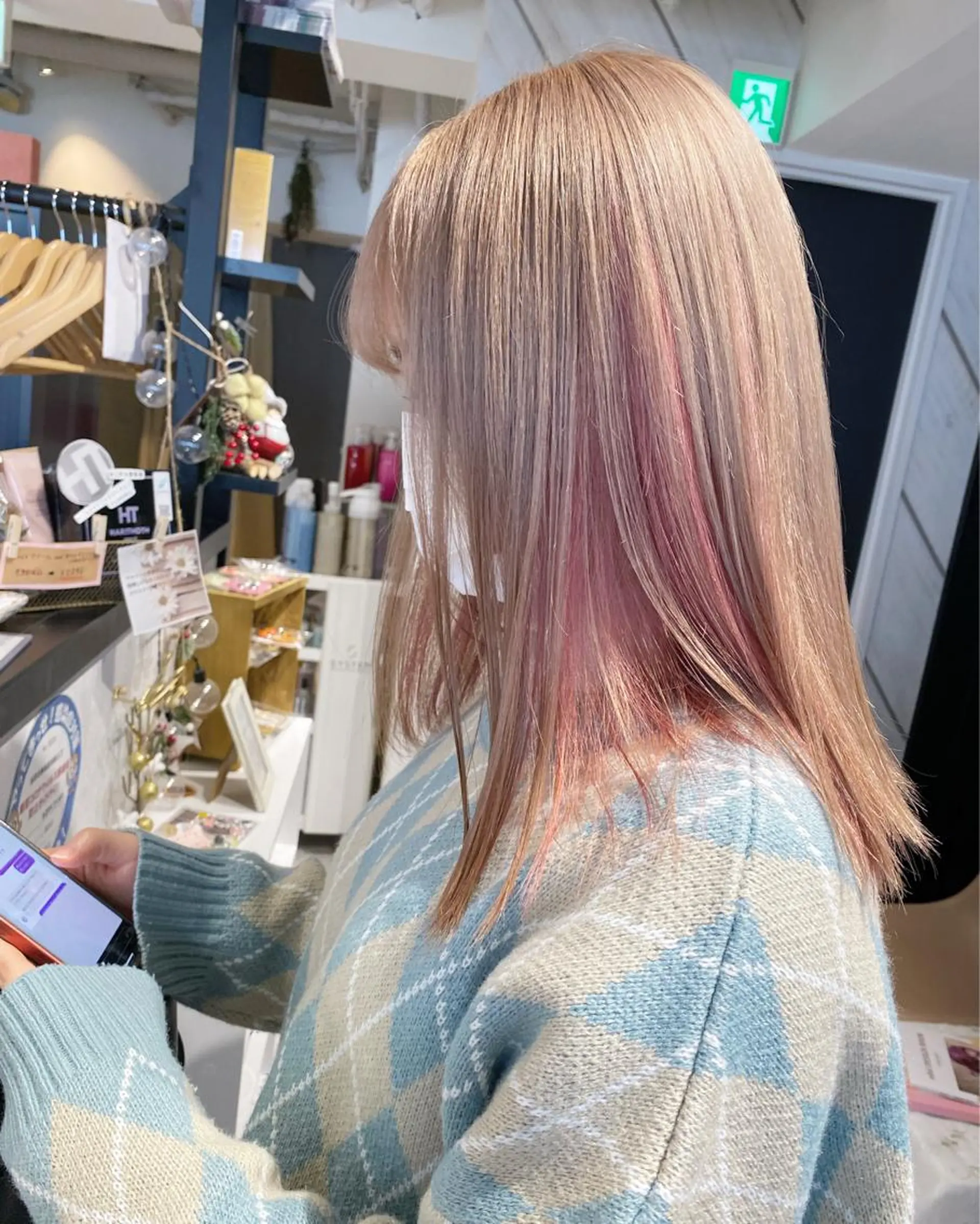 ロング デザイン🥇複雑履歴 ハイトーン特化のヘアスタイル