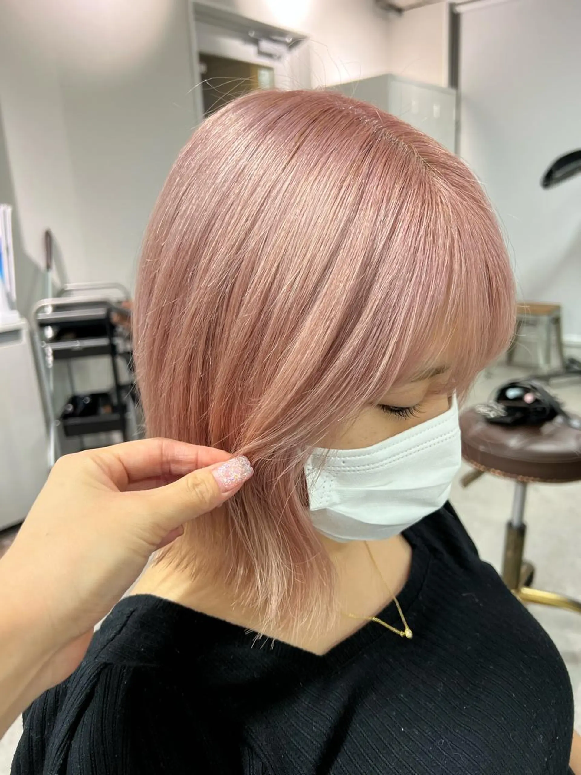 ショート カラー ヘアカラー トリートメント ハイトーン&髪質改善 ＆韓国エクステ🤎のヘアスタイル