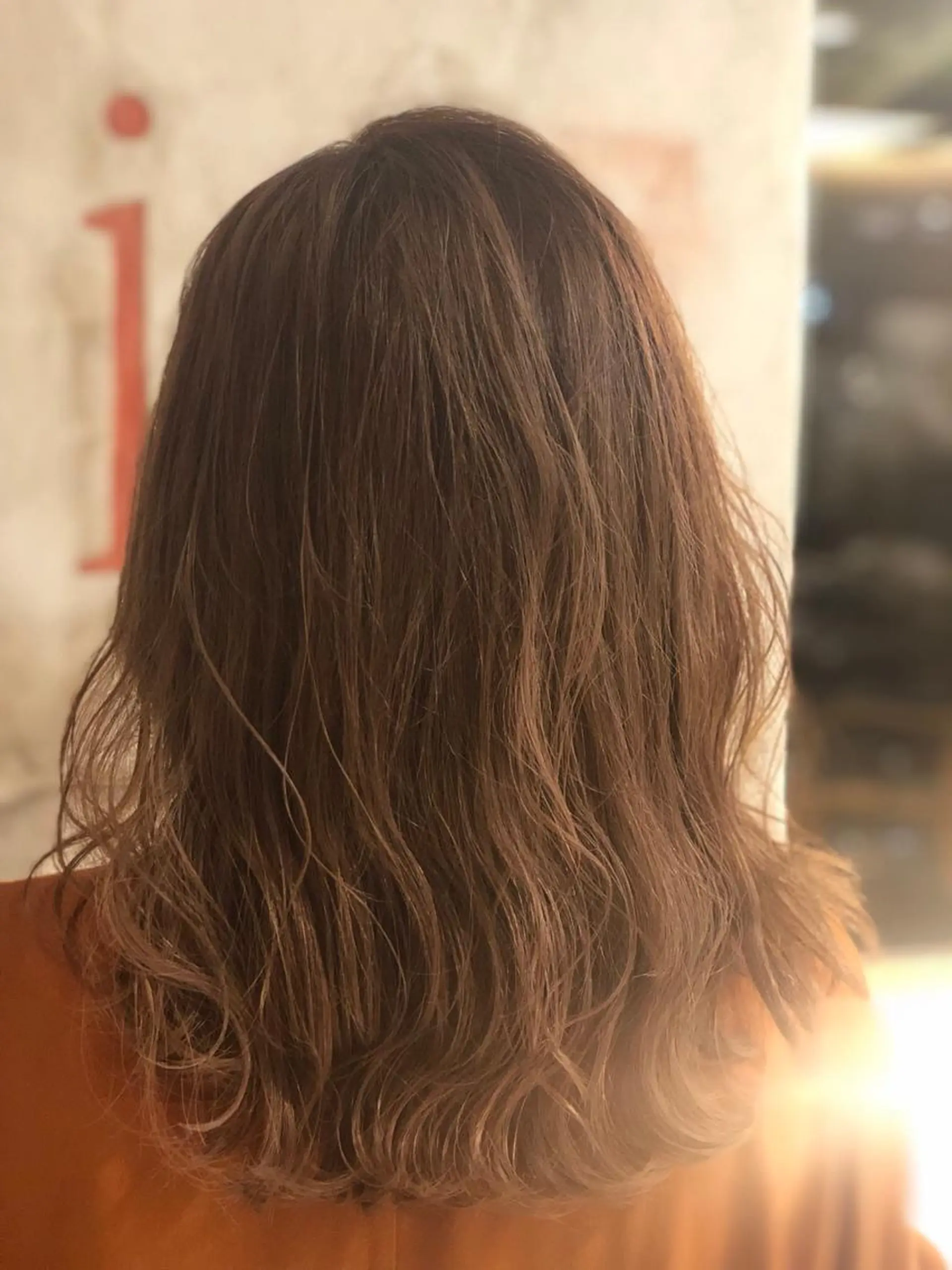 ミディアム カラー EYEstylist ·ai MOERIのマツエク・マツパデザイン