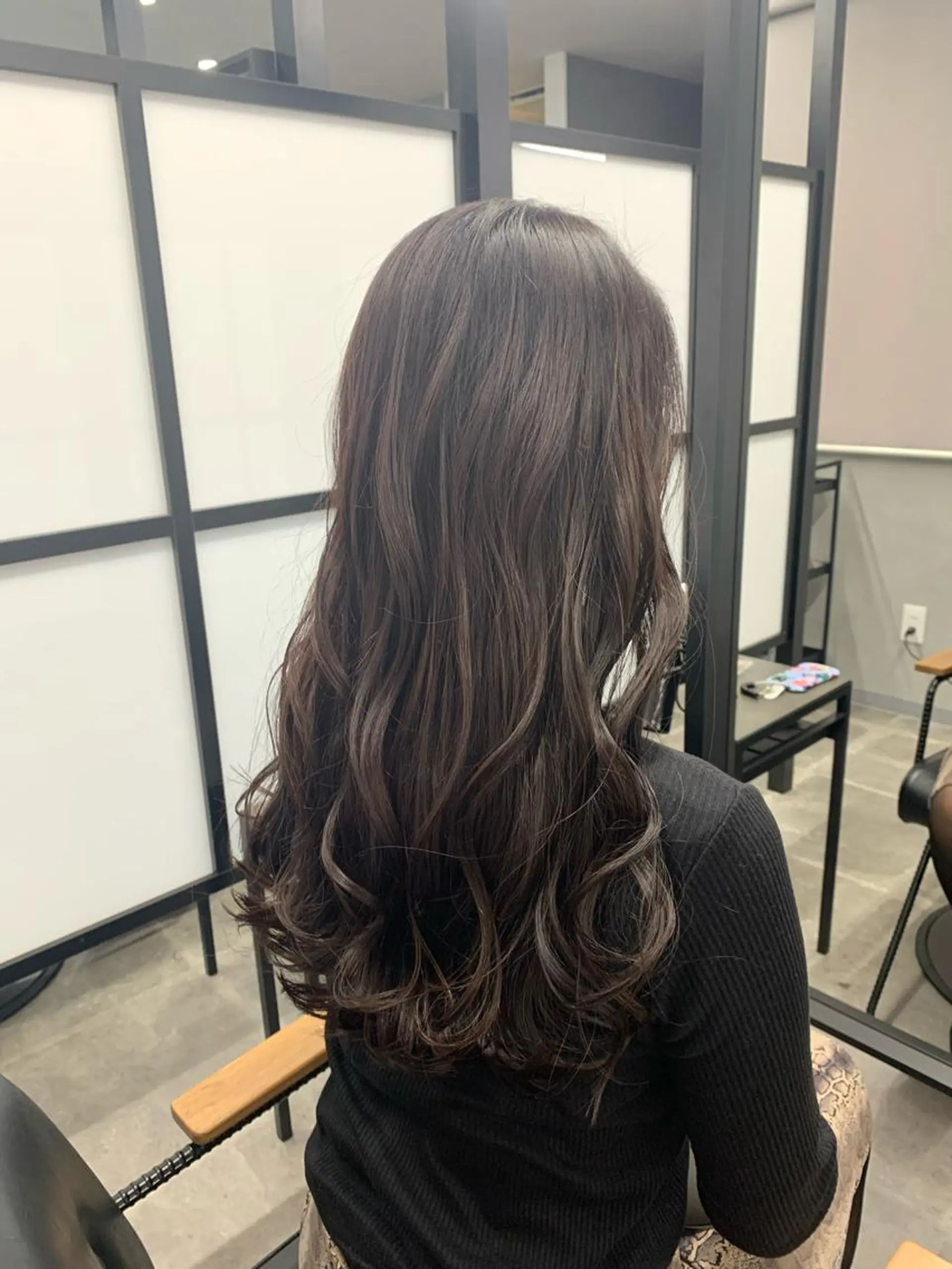 ロング 菊地 旬のヘアスタイル
