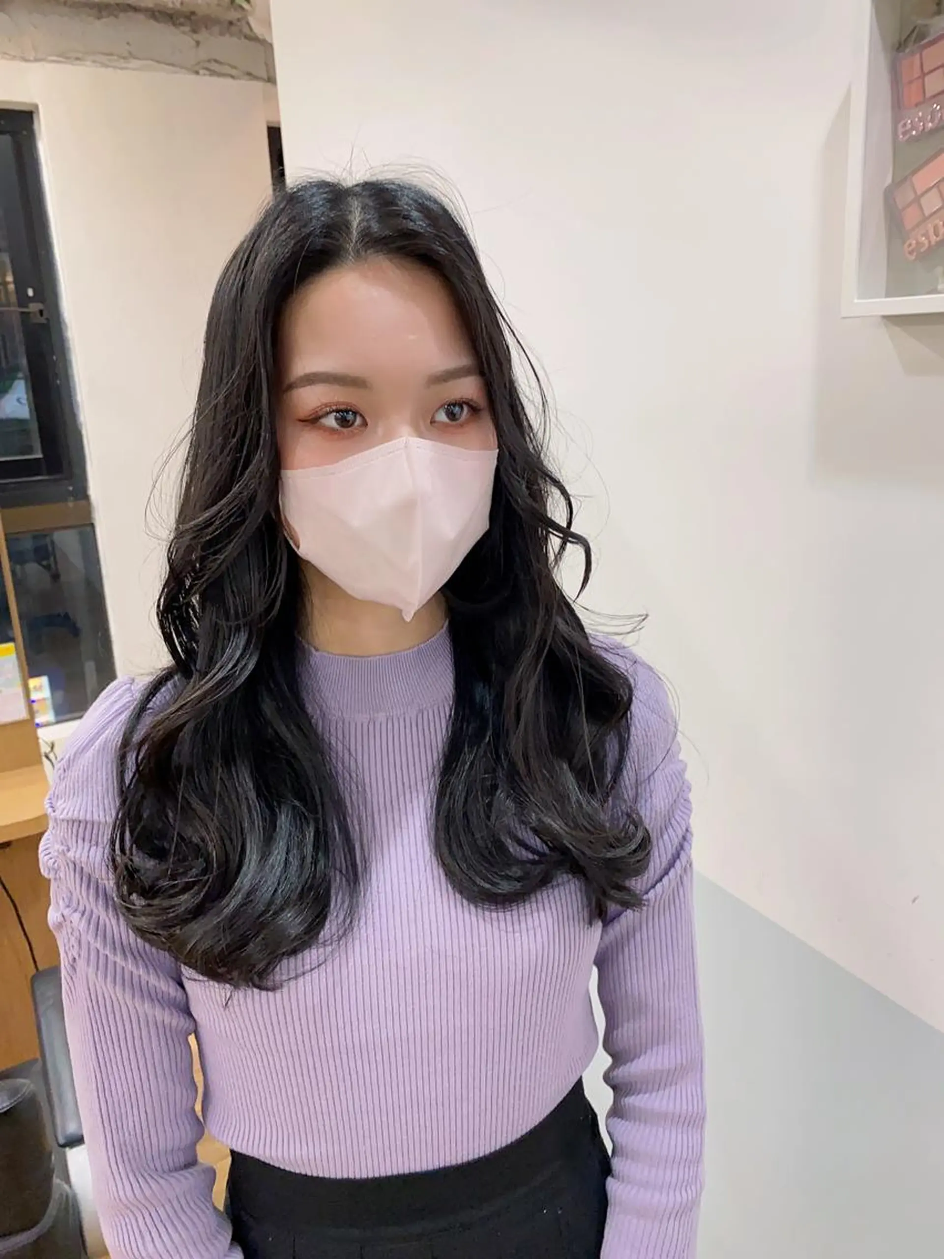 ロング レイヤーカット ワンホンレイヤー カット トリートメント 韓国ヘア🇰🇷 スズキのヘアスタイル