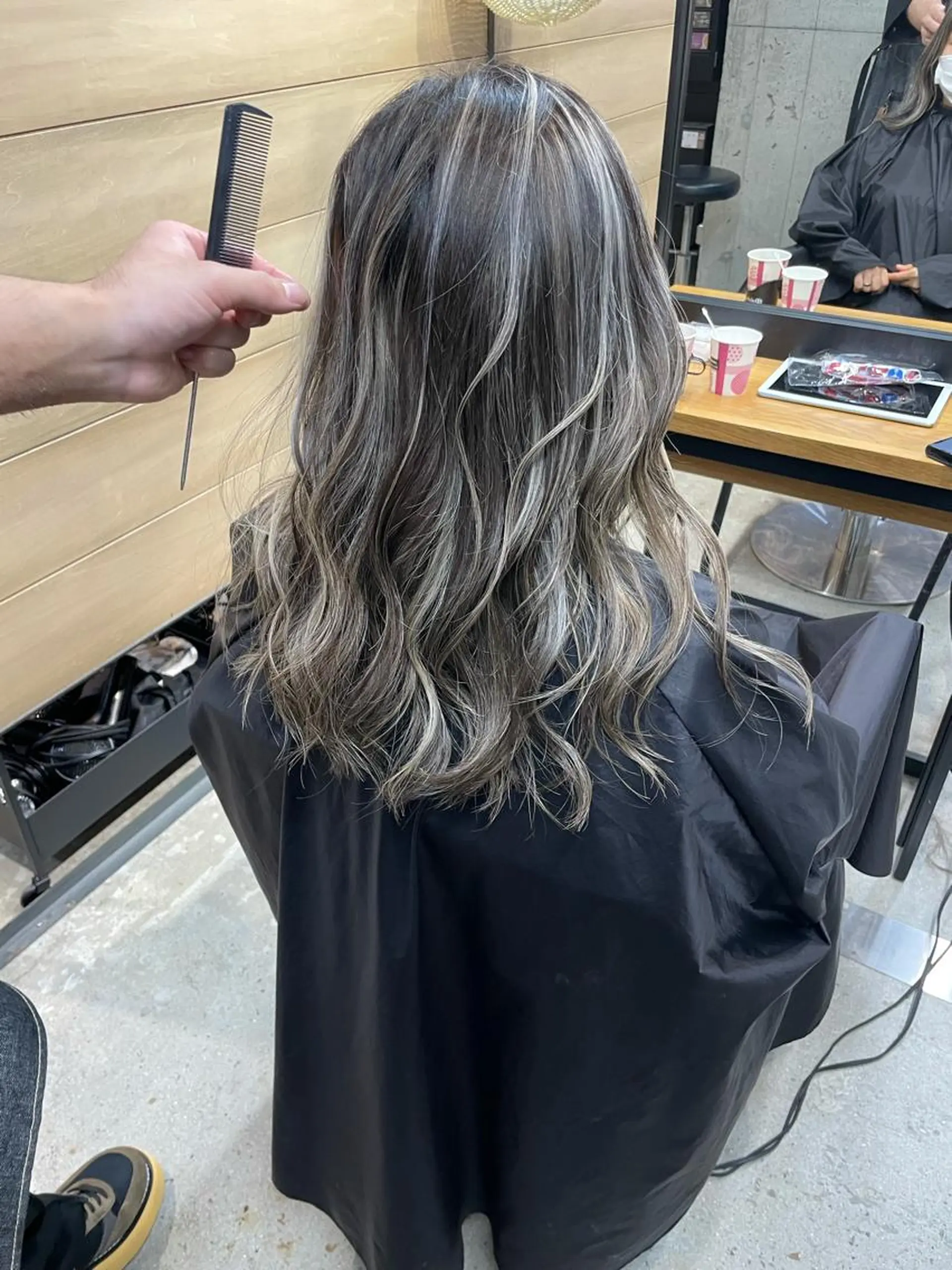 ロング カラー ハイライトカラー ハイライト 本物の髪質改善 新宿/池袋代表KAIのヘアスタイル