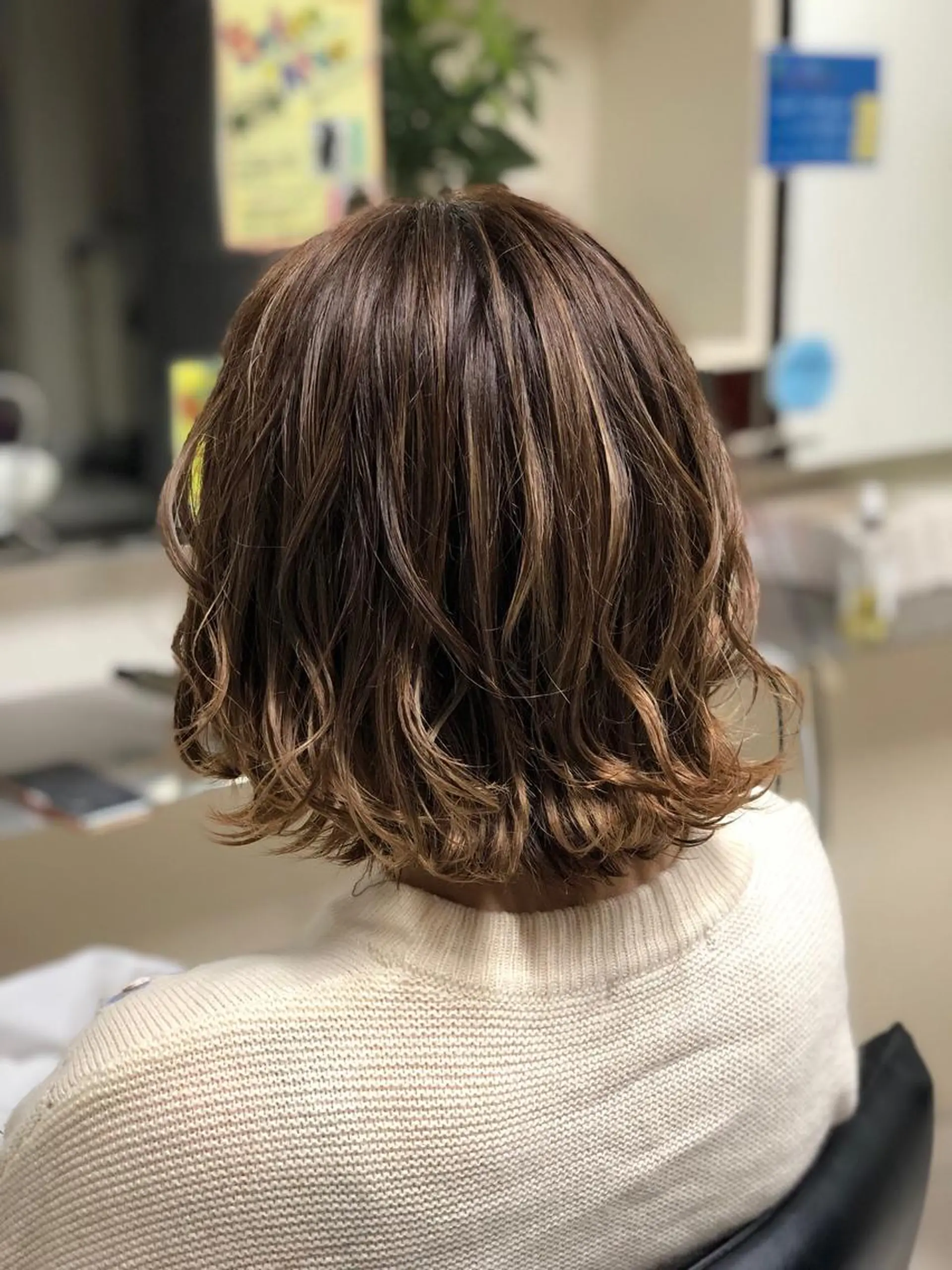 ショート カラー パーマ 髪質改善カラー🎗️ 滝沢純のヘアスタイル