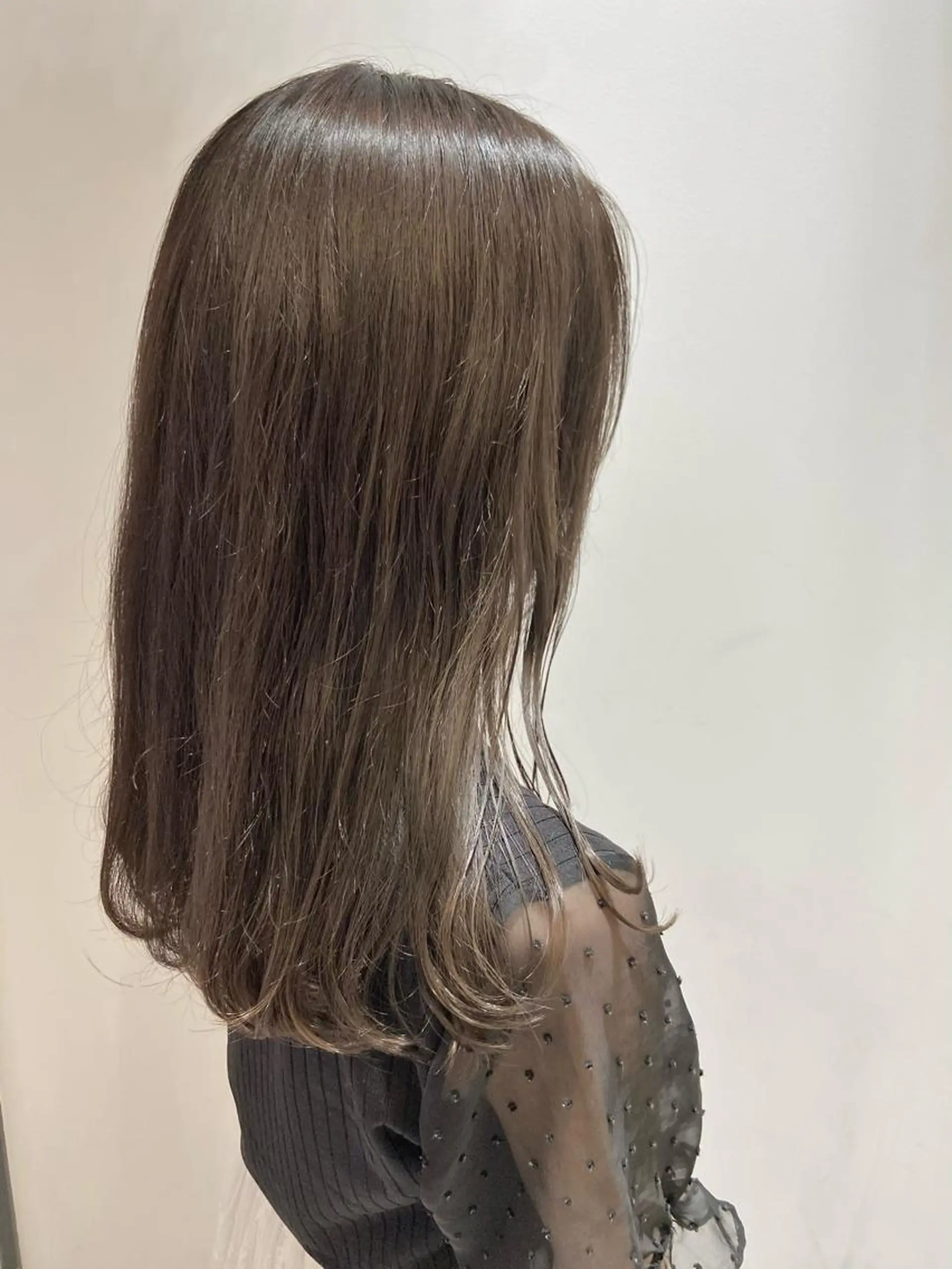 セミロング カラー カット ヘアカラー トリートメント 🐺ウルフ/レイヤー 似合わせ‎🤍沙羅のヘアスタイル