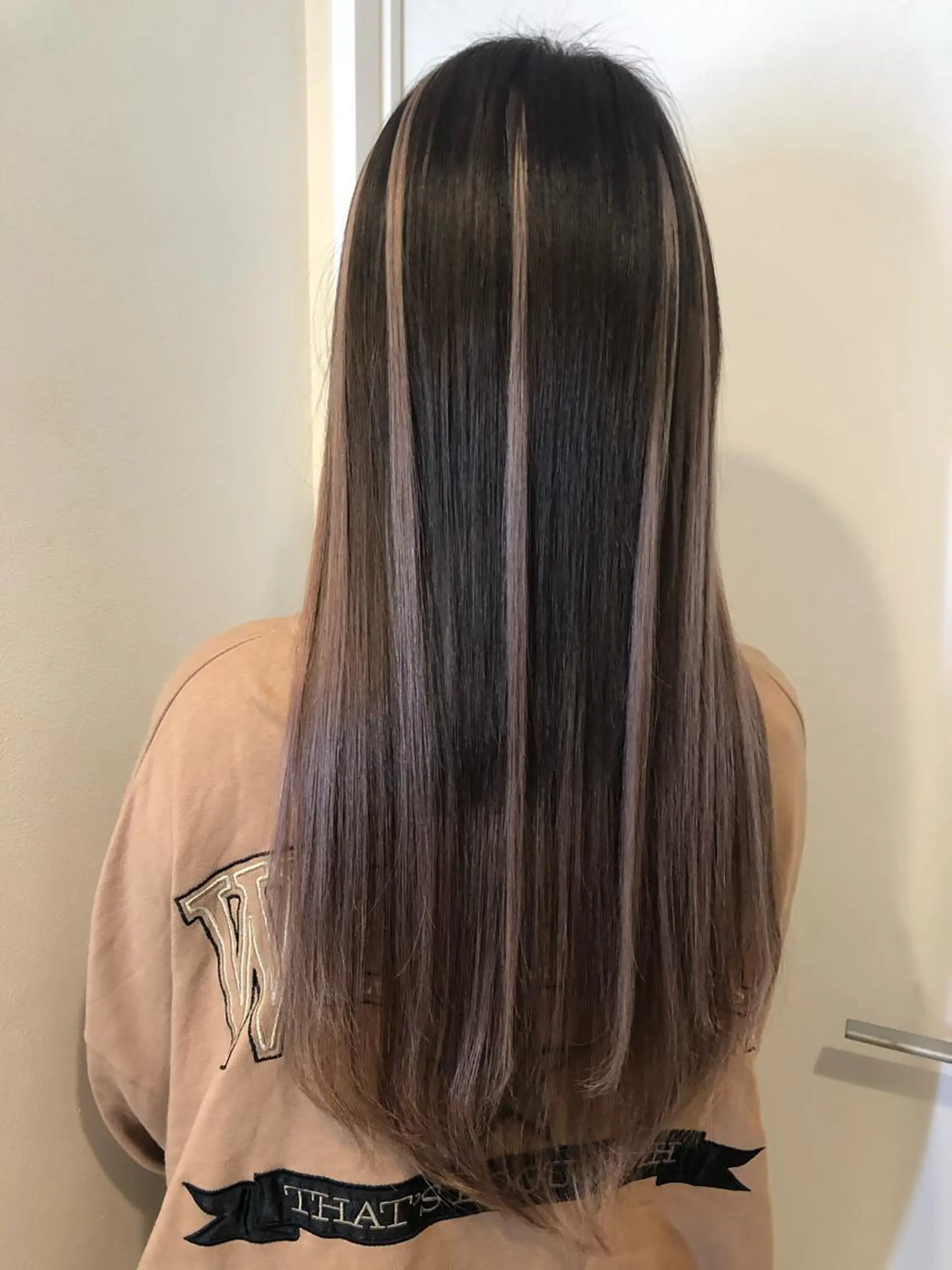 ロング カラー ヘアアレンジ シールエクステ グラデーションカラー ハイライトカラー エクステ ハイライト ヘアカラー エクステ 🧡艶髪ちゅるん髪 🫧🧡YUKI❄️のヘアスタイル