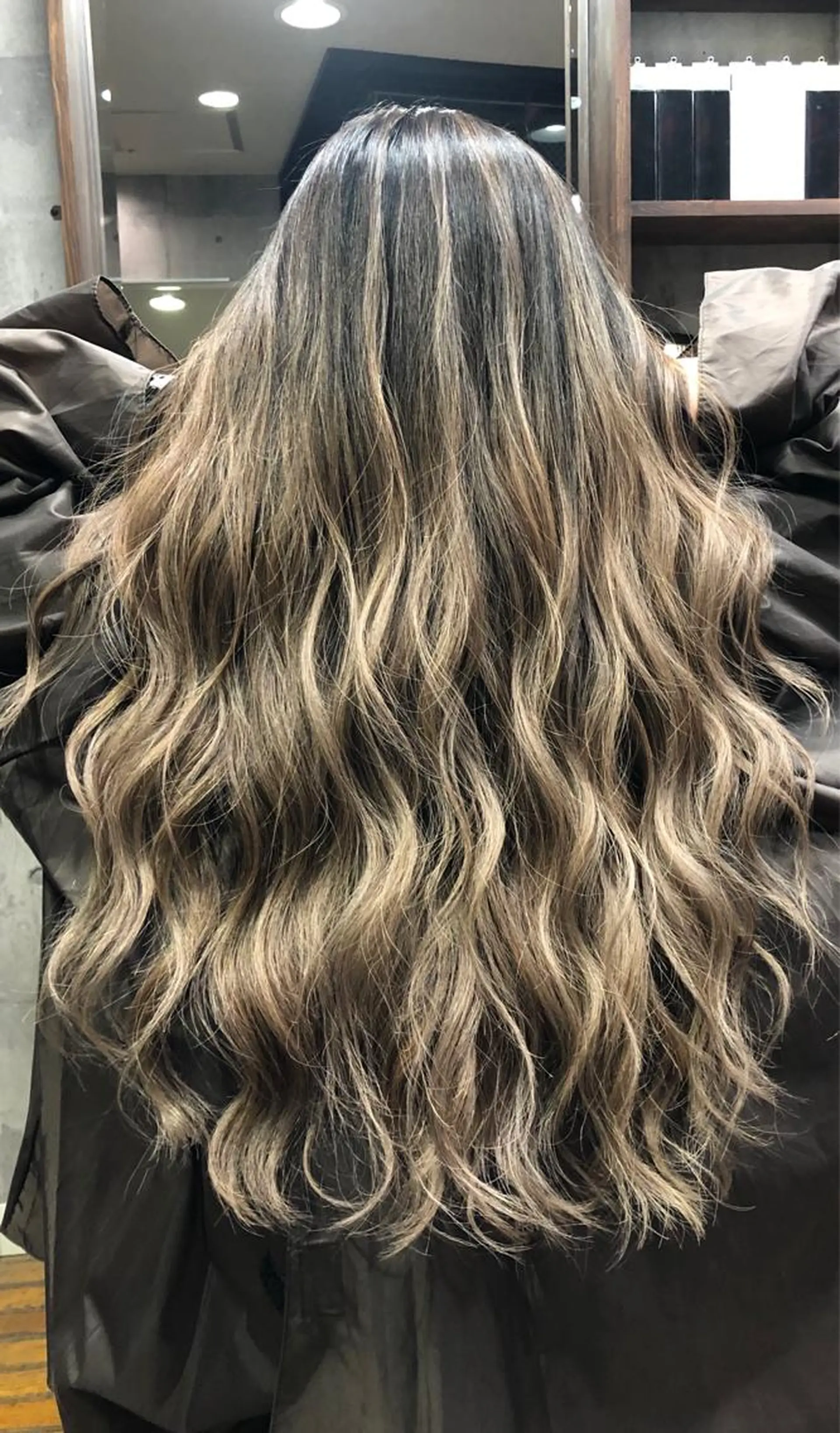 ロング Caracore なんば店所属・Caracore なんば店のヘアスタイル