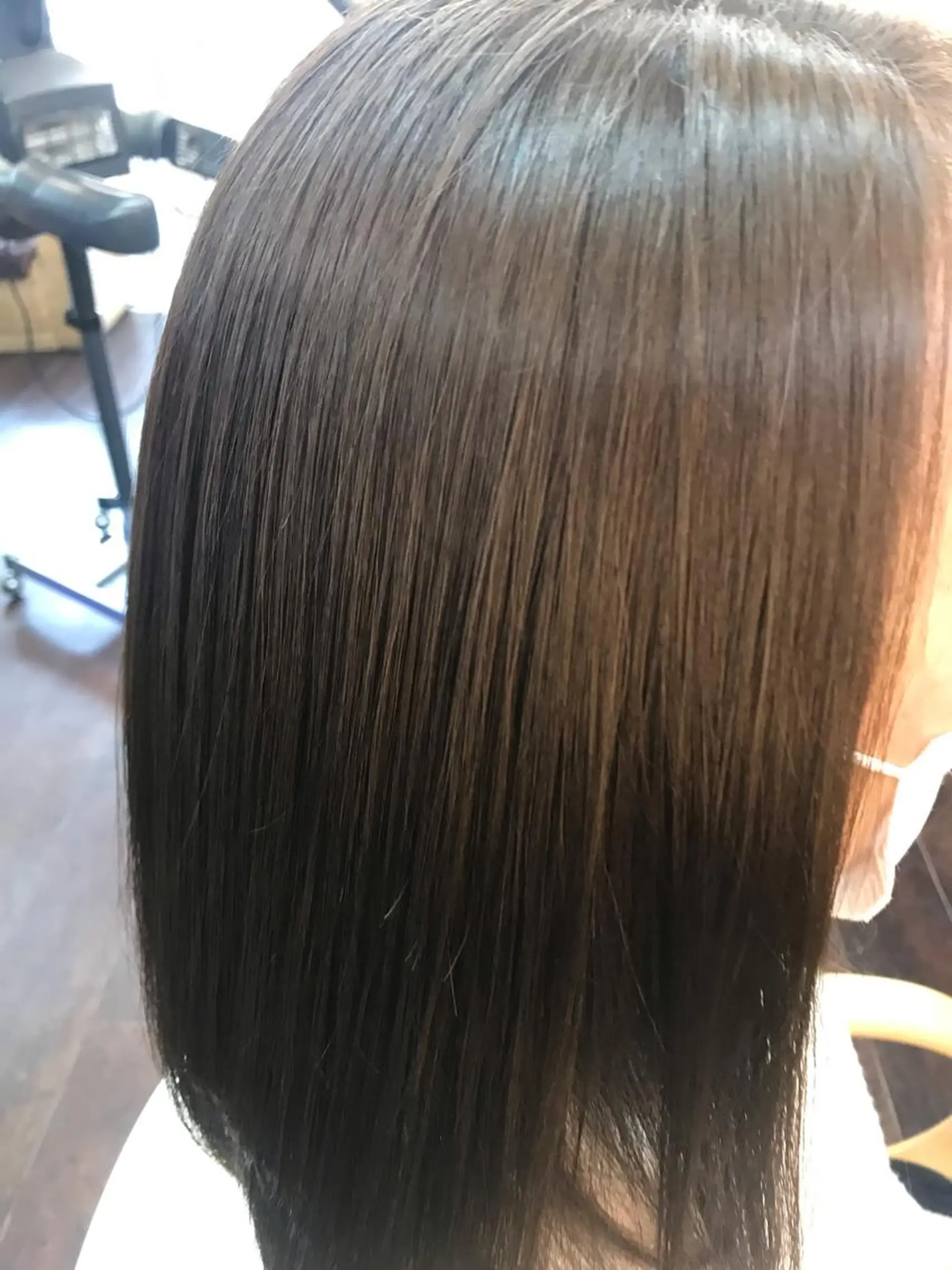 セミロング パーマ 桧山 真のヘアスタイル