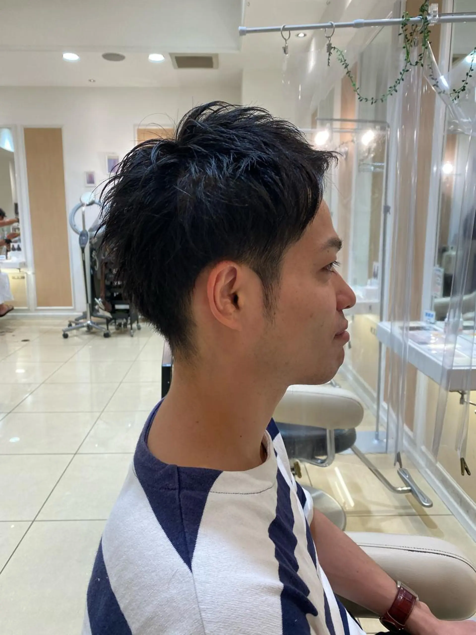 ショート メンズ メンズ特化型美容師 栗山勇人のヘアスタイル