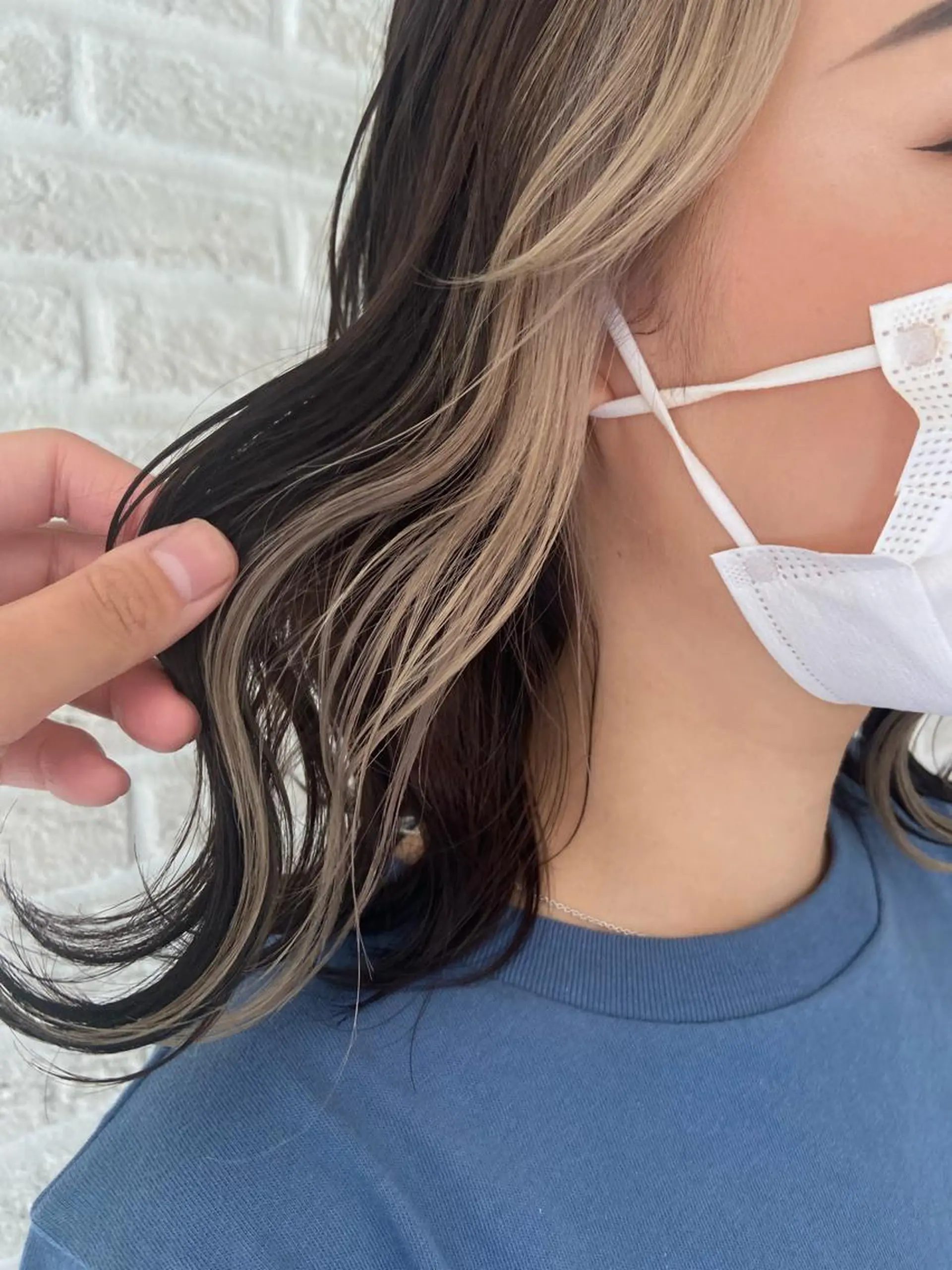 セミロング カラー ヘアアレンジ ベージュカラー ブリーチ ケアブリーチ ミルクティーベージュ ホワイトミルクティーベージュ 北岡 慶子 大宮駅西口徒歩3分のヘアスタイル