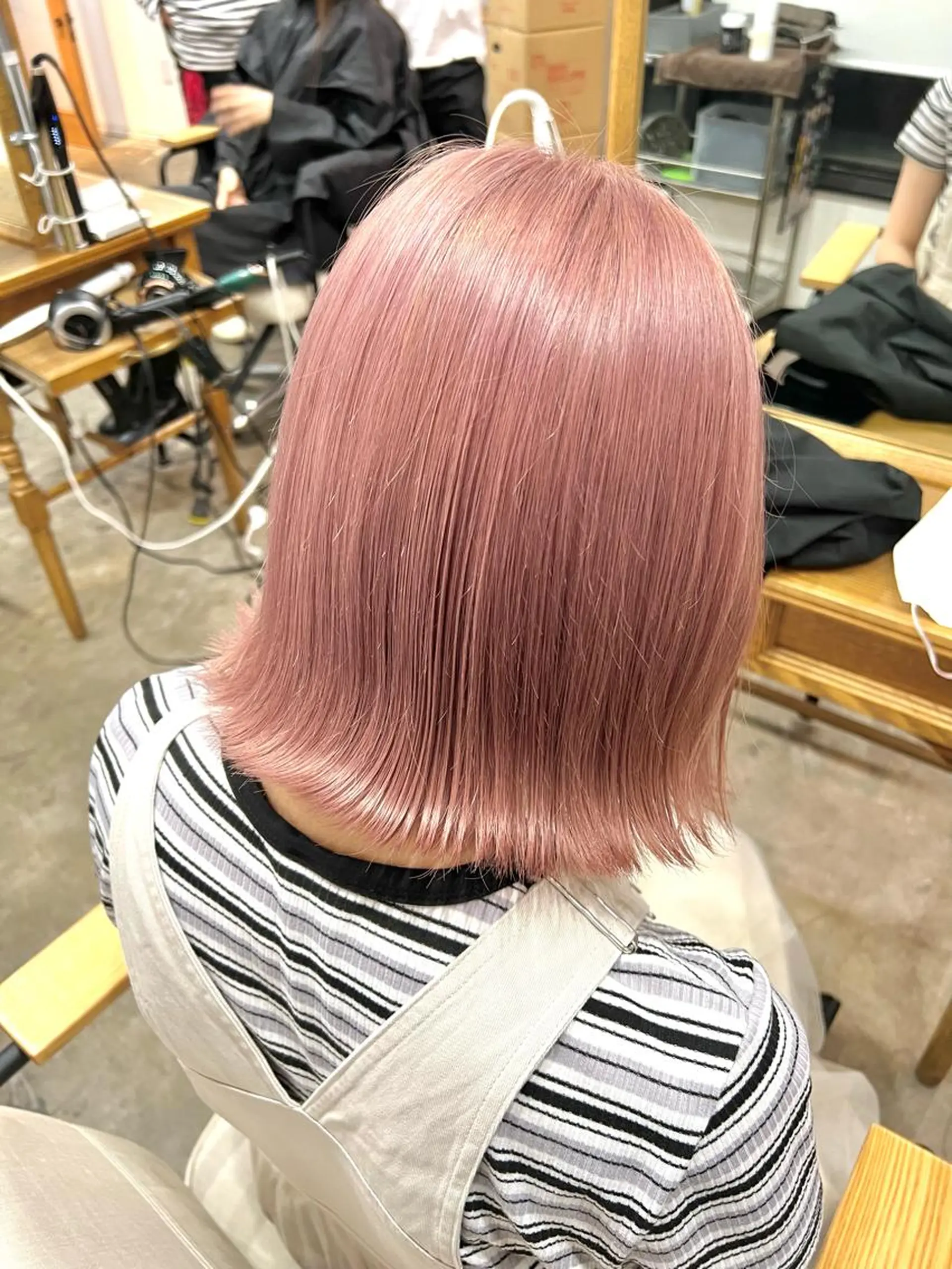 カラー ピンクカラー いざわりお /梅田/ブリーチのヘアスタイル