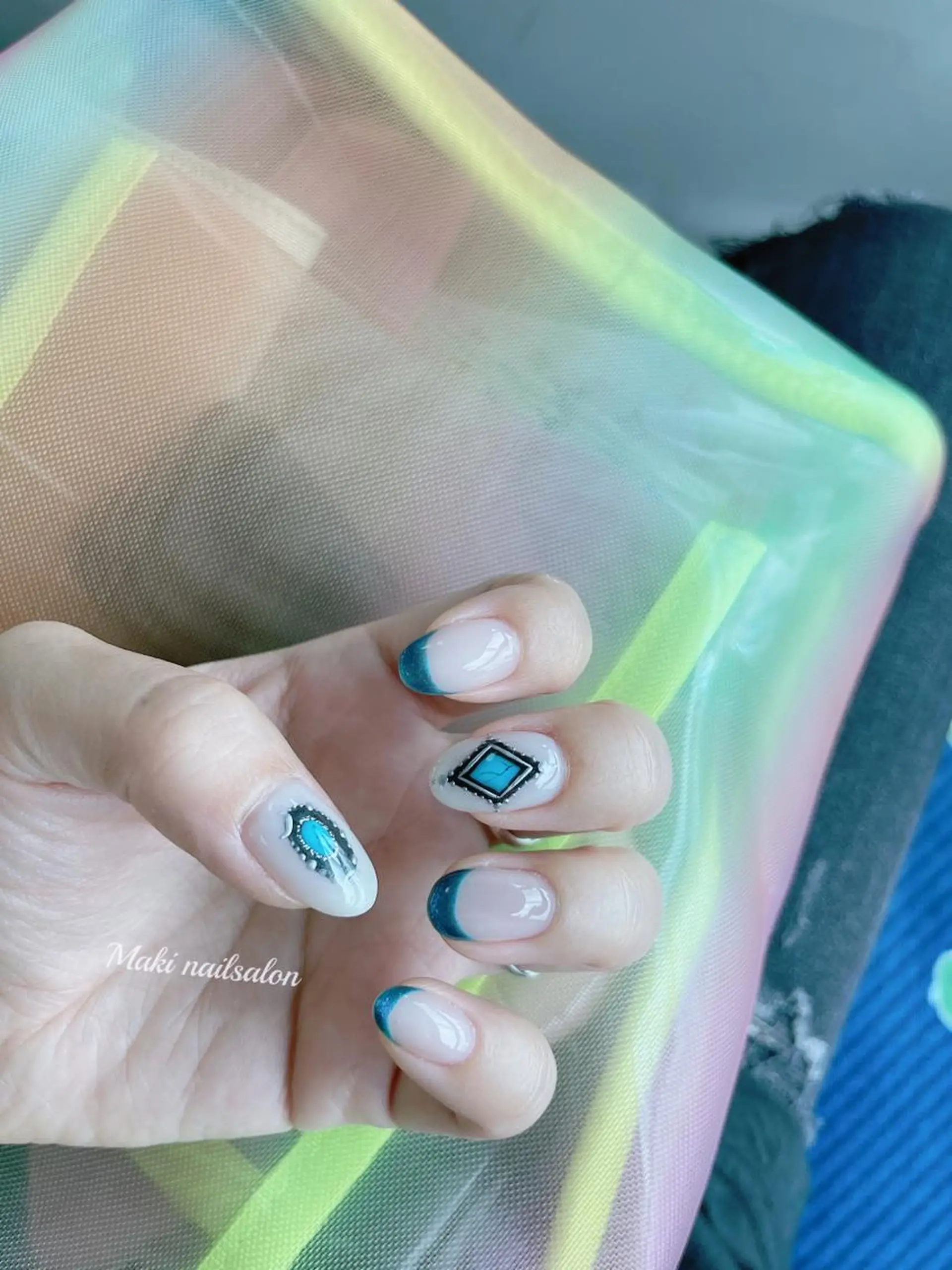ネイル ハンドネイル マキ ネイルサロンのネイルデザイン