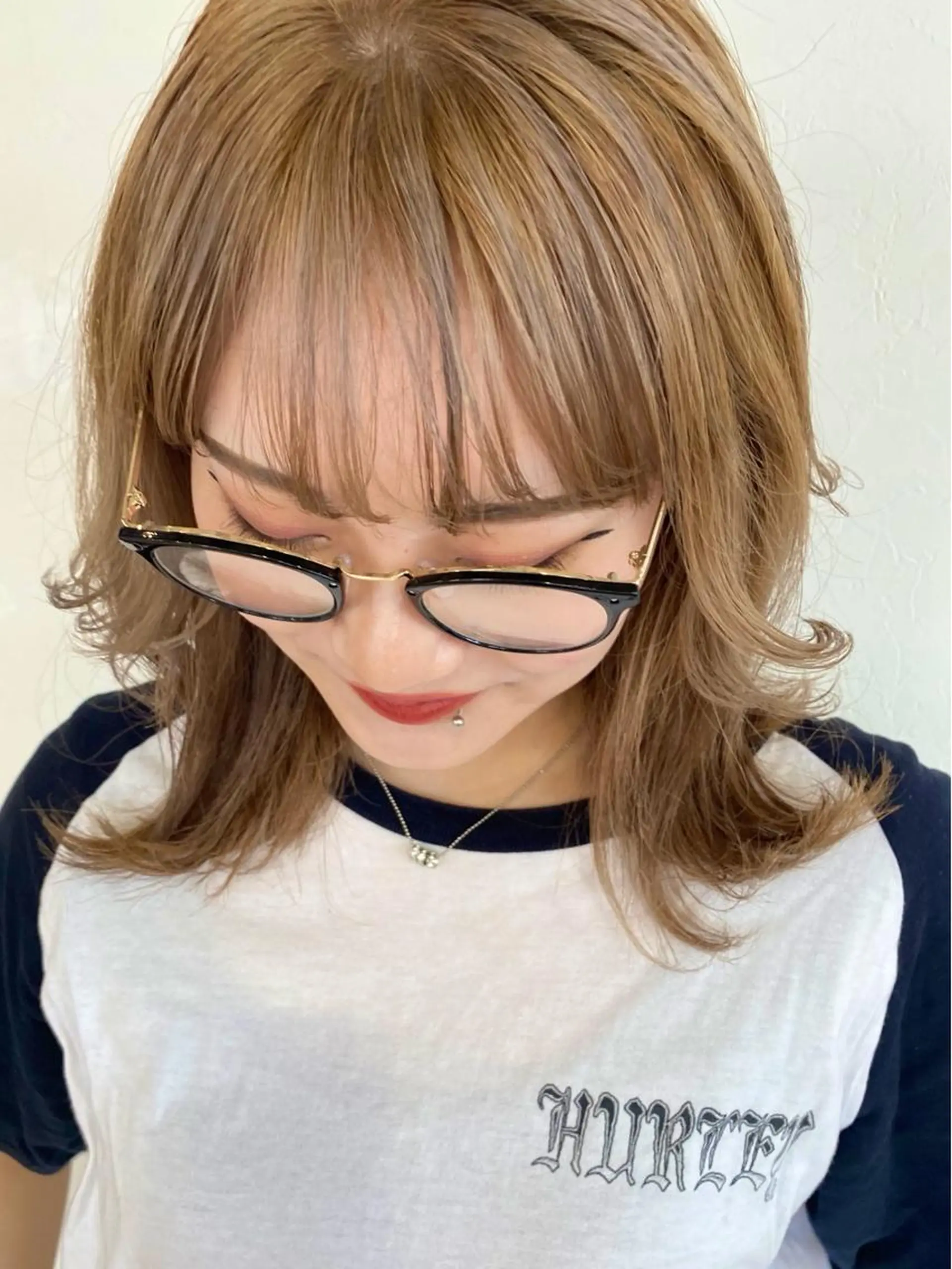 ミディアム カラー 青木 梢のヘアスタイル