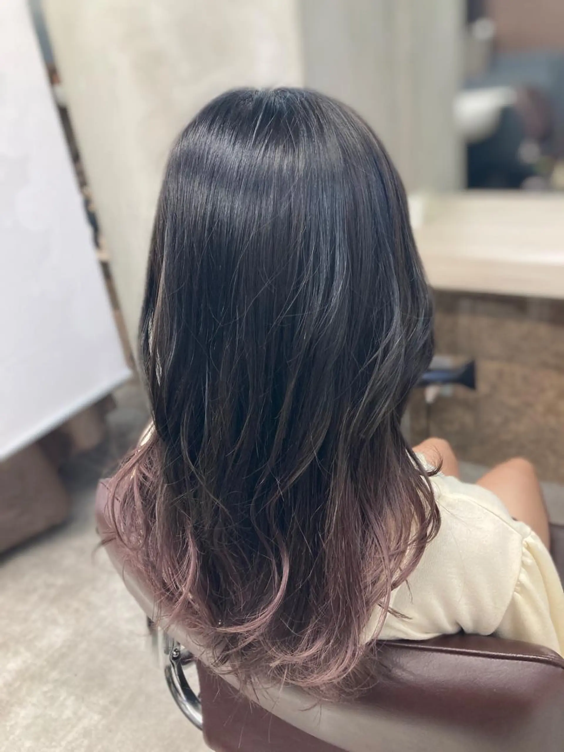 セミロング カラー ピンクカラー バイオレットカラー バイオレットピンク ヘアカラー ブリーチ&似合せボブ 田中寛十のヘアスタイル