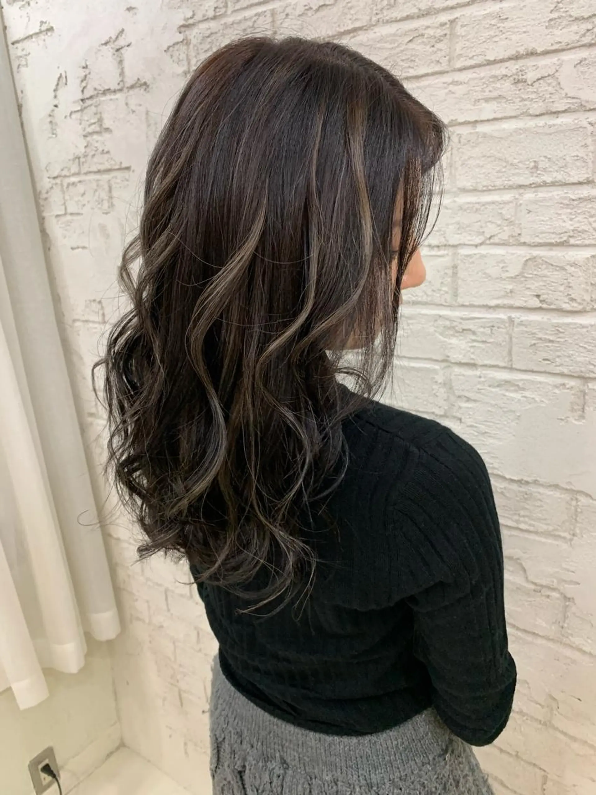 ロング ハイライト 🇺🇸ハイライト特 化美容師🇺🇸漆沢のヘアスタイル