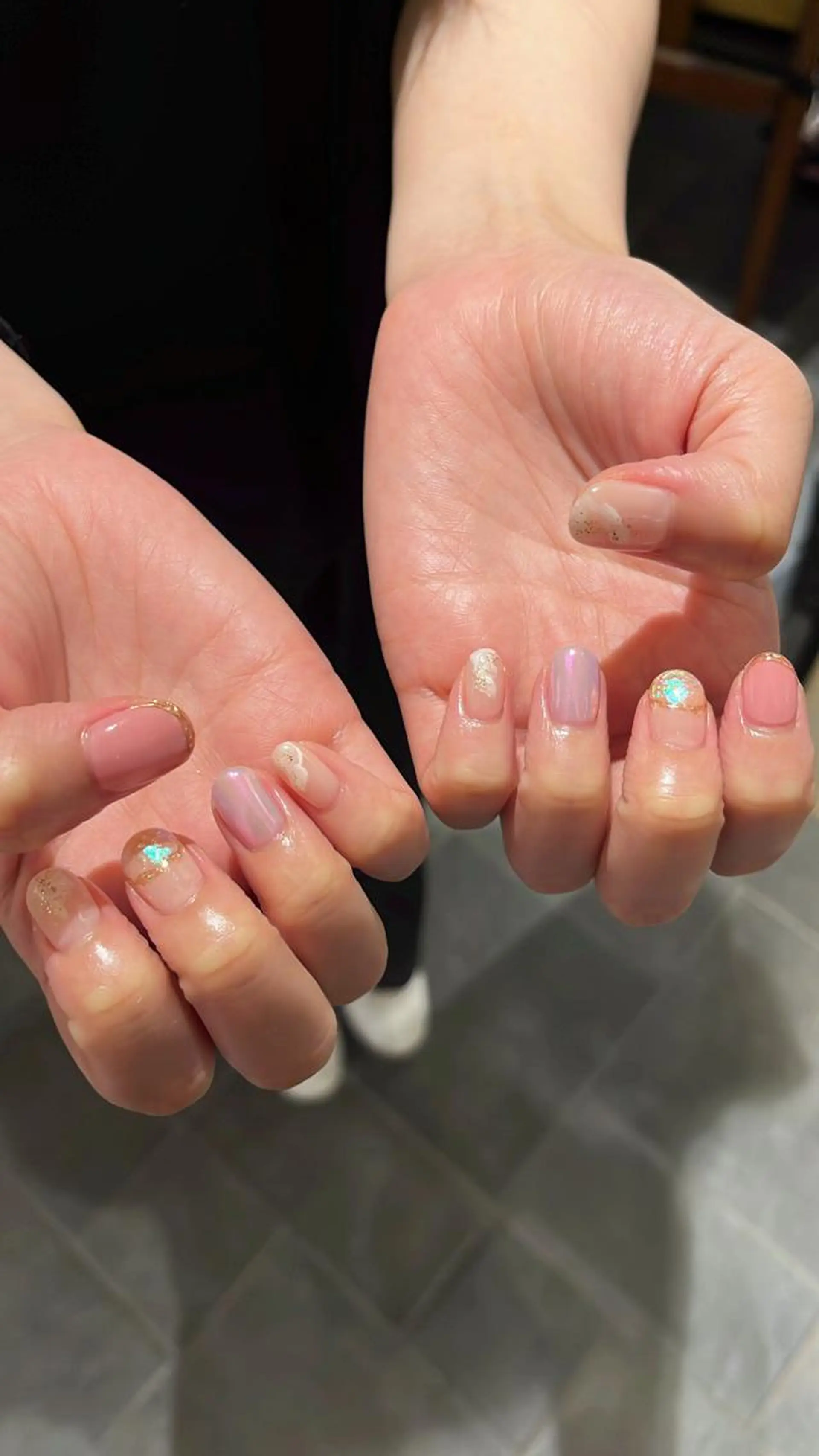 ネイル 鈴木 里奈のネイルデザイン