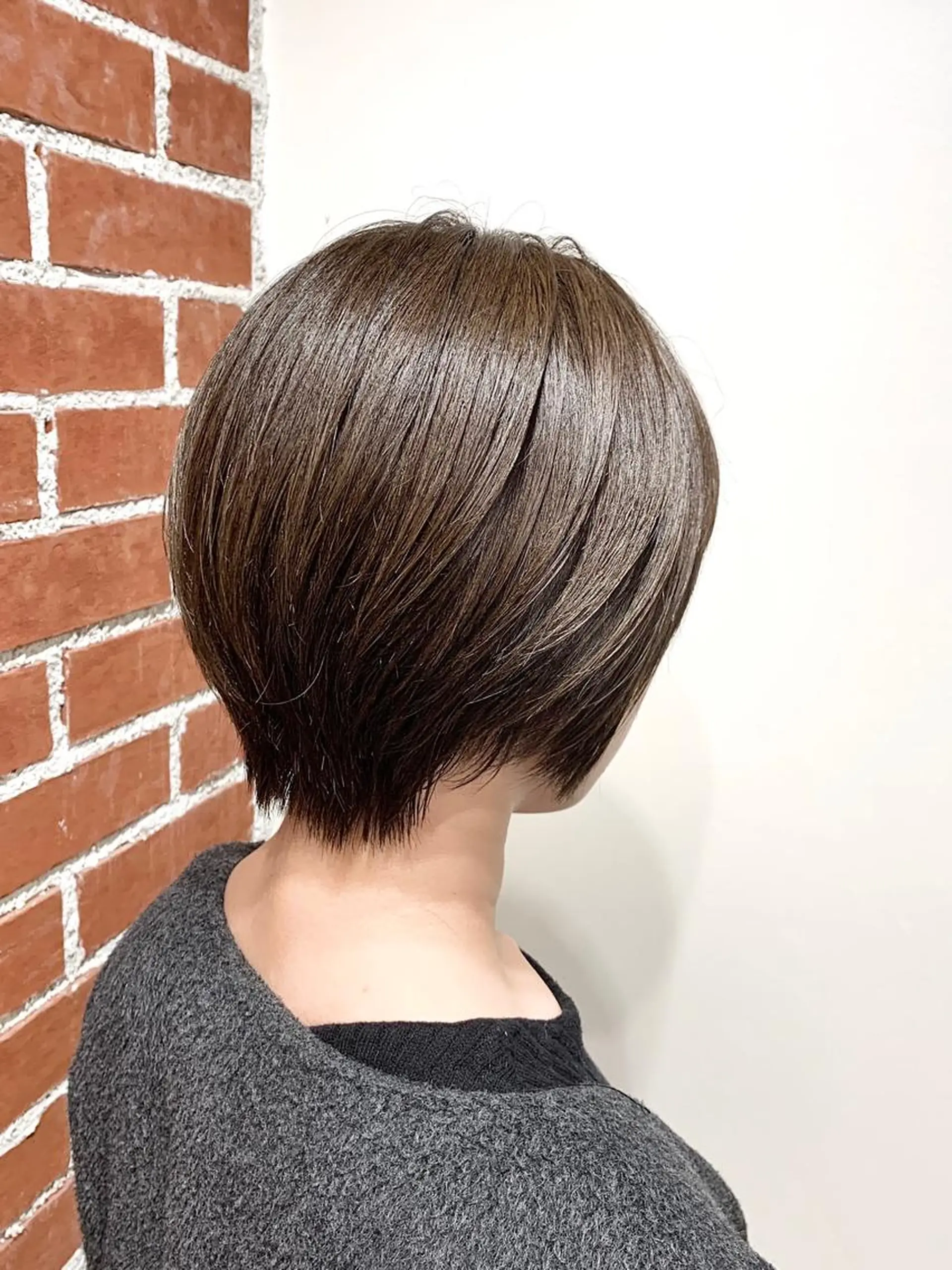 ショート カラー 透明感カラー イルミナカラー ショートヘア カット 岡崎勇人/レイヤー/ 韓国/ケラチンTRのヘアスタイル