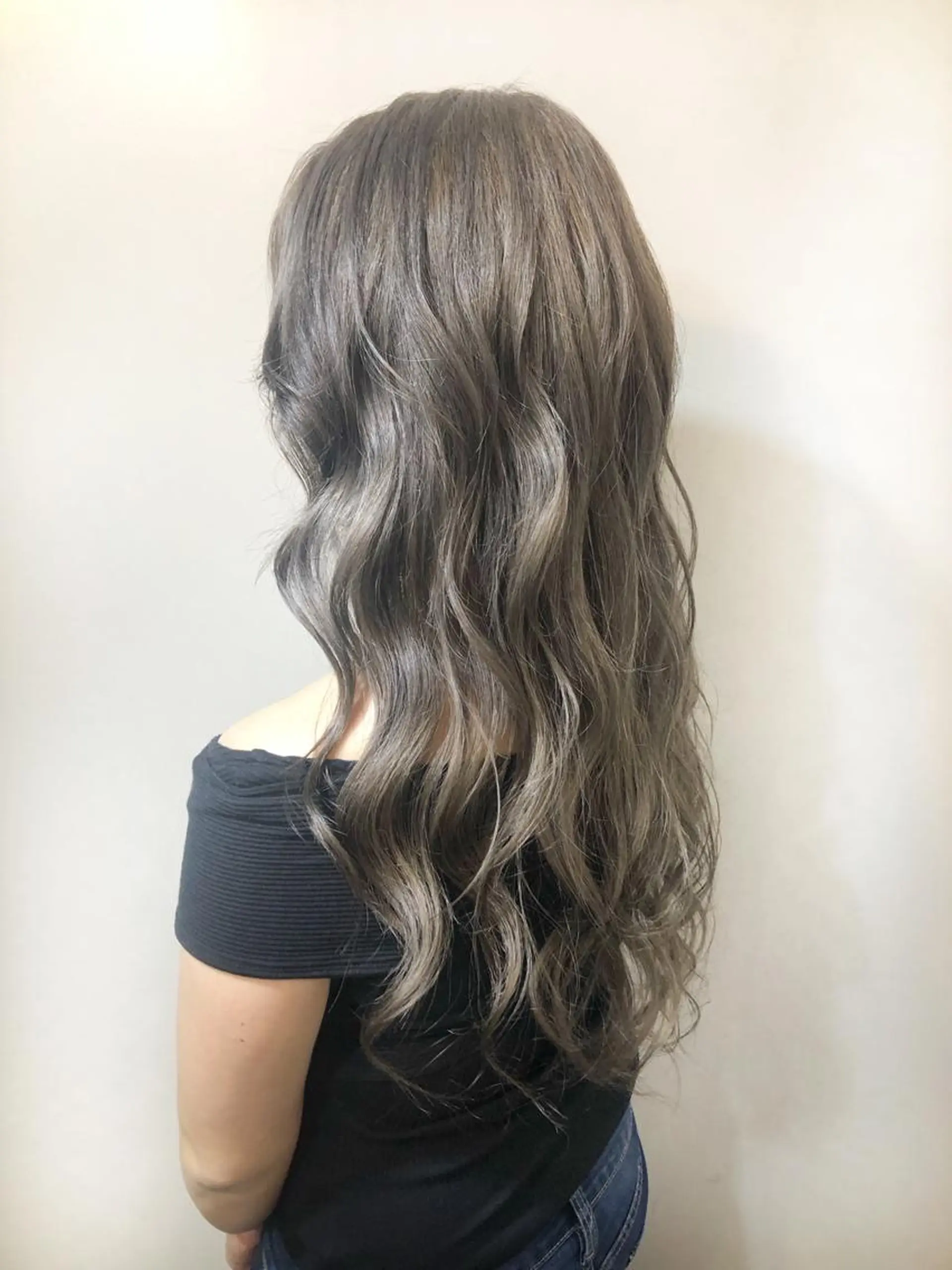 ロング カラー グレージュ 女性リピ90%🍨 🩷佐藤みずきのヘアスタイル